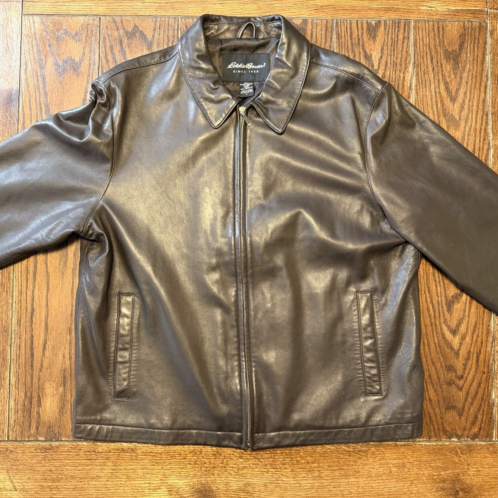 Eddie Bauer VINTAGE Eddie Bauer Leather Bomber Jacket Men's Large Dark Brown Lined Excellent Size US L / EU 52-54 / 3 - 2 Thumbnail