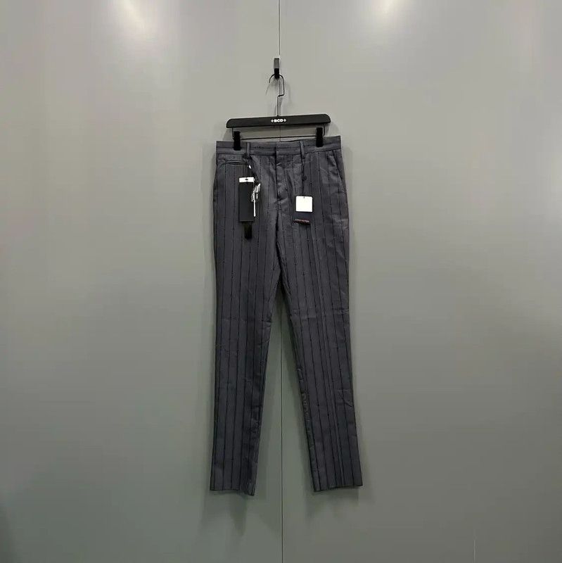 Louis Vuitton Louis Vuitton Summer Gray Striped Casual Pants 0089 Size US 32 / EU 48 - 1 Thumbnail