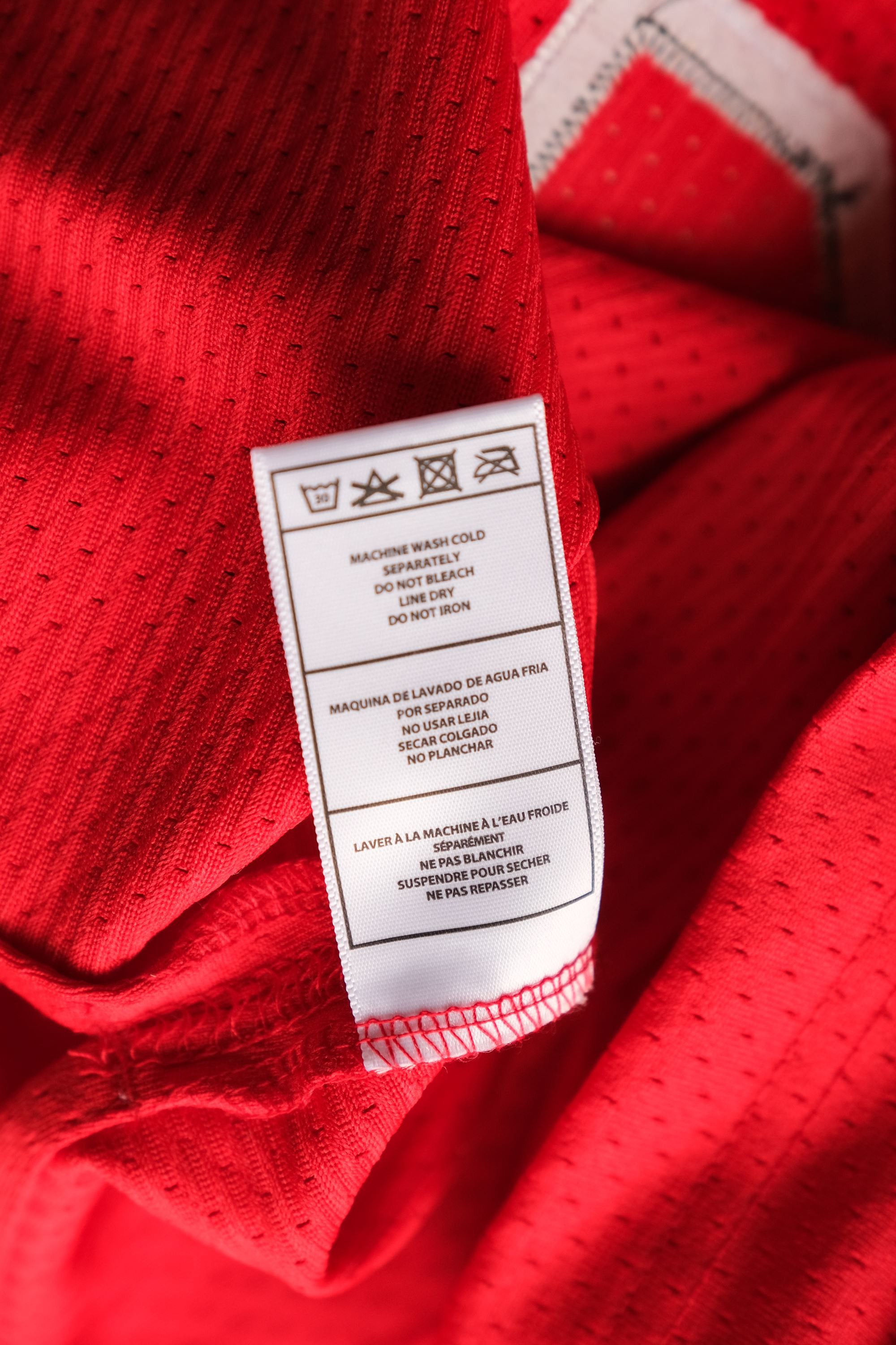 Mitchell & Ness Mitchell & Ness Reissue 1997-98 Chicago Bulls Jordan Jersey Size US XL / EU 56 / 4 - 6 Thumbnail