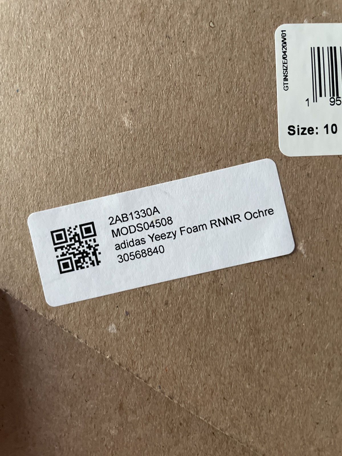 Yeezy Yeezy foam runner ochre size 10 Size US 10 / EU 43 - 10 Thumbnail