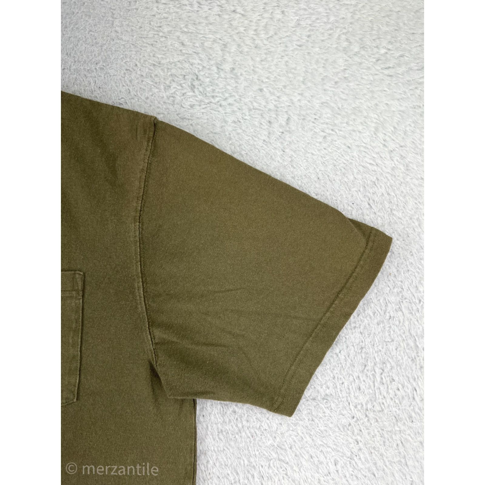 Carhartt Carhartt Shirt Mens Large Green Short Sleeve Crew Neck Pocket 100% Cotton K87 - Workwear T-Shirt, Vintage-Style Details Size US L / EU 52-54 / 3 - 7 Thumbnail