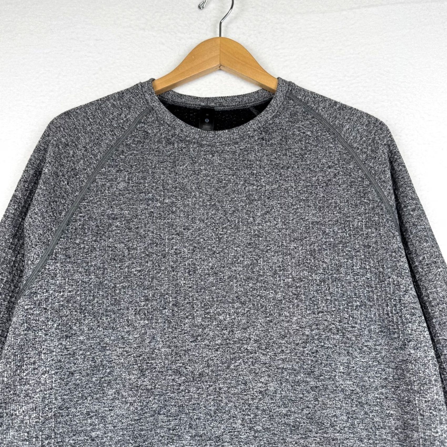 Lululemon Lululemon Engineered Warmth Mens M Gray Merino Wool Pullover Sweatshirt Crew Neck Knit Logo Sweatshirt Regular Fit Size US M / EU 48-50 / 2 - 4 Thumbnail