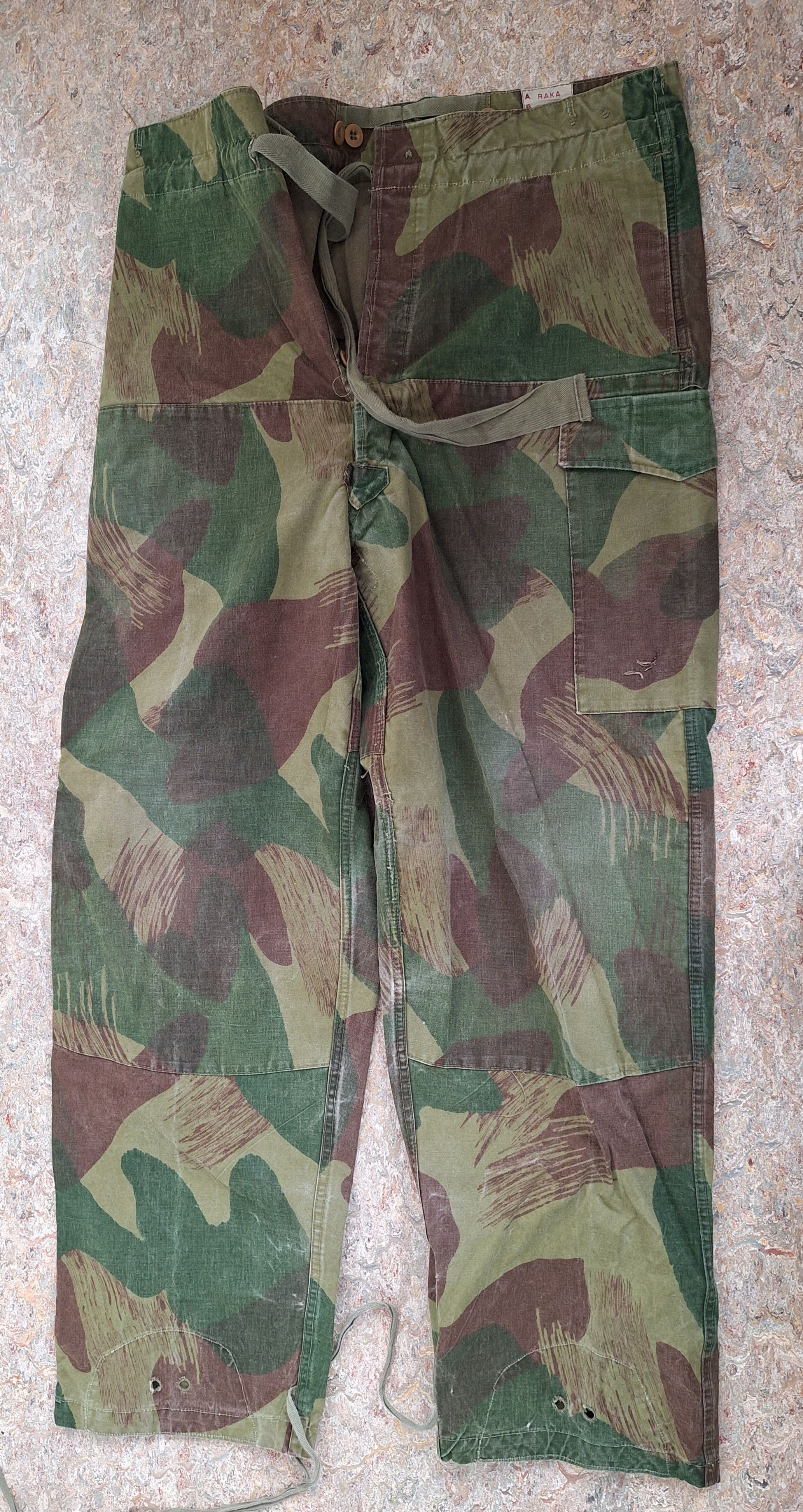 Vintage Belgian Paracommando Brushstroke Camouflage Trousers | Grailed