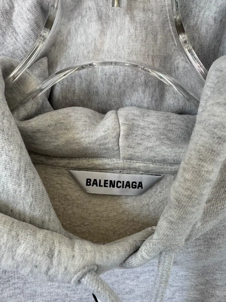 Balenciaga Balenciaga Cartoon Calf Pattern Hoodie Size US S / EU 44-46 / 1 - 3 Thumbnail