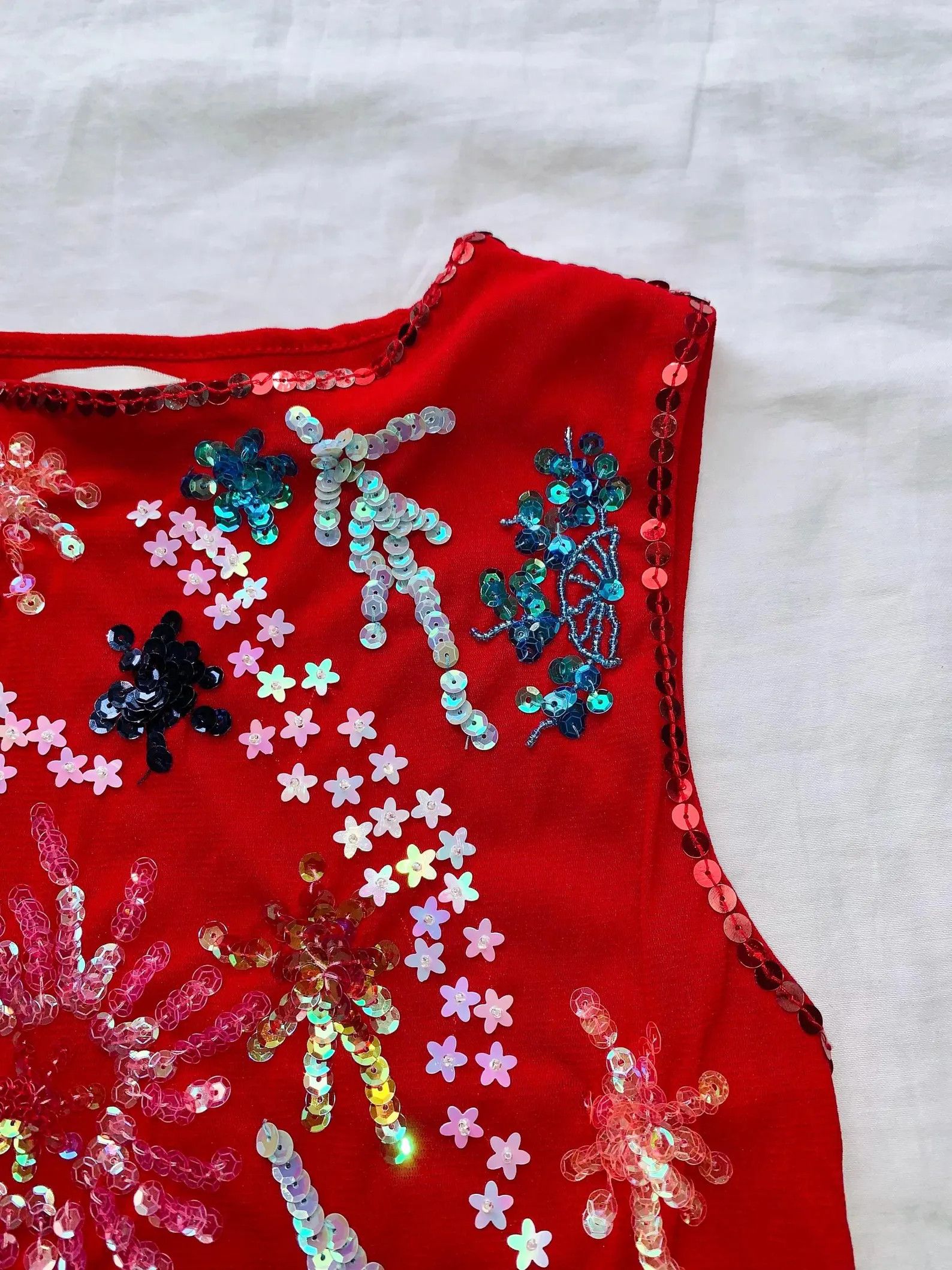Vintage Y2K Red Sequin Mesh Tank Top – M Size M / US 6-8 / IT 42-44 - 3 Thumbnail