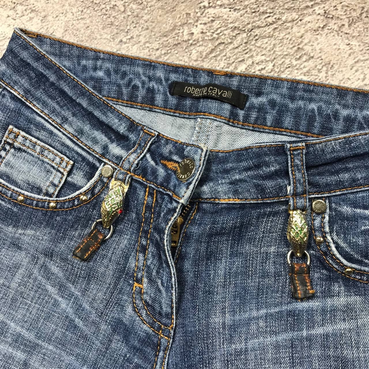 Vintage Vintage Roberto Cavalli Distressed Flared Jeans Y2K Slim 26 Size 26" / US 2 / IT 38 - 3 Thumbnail