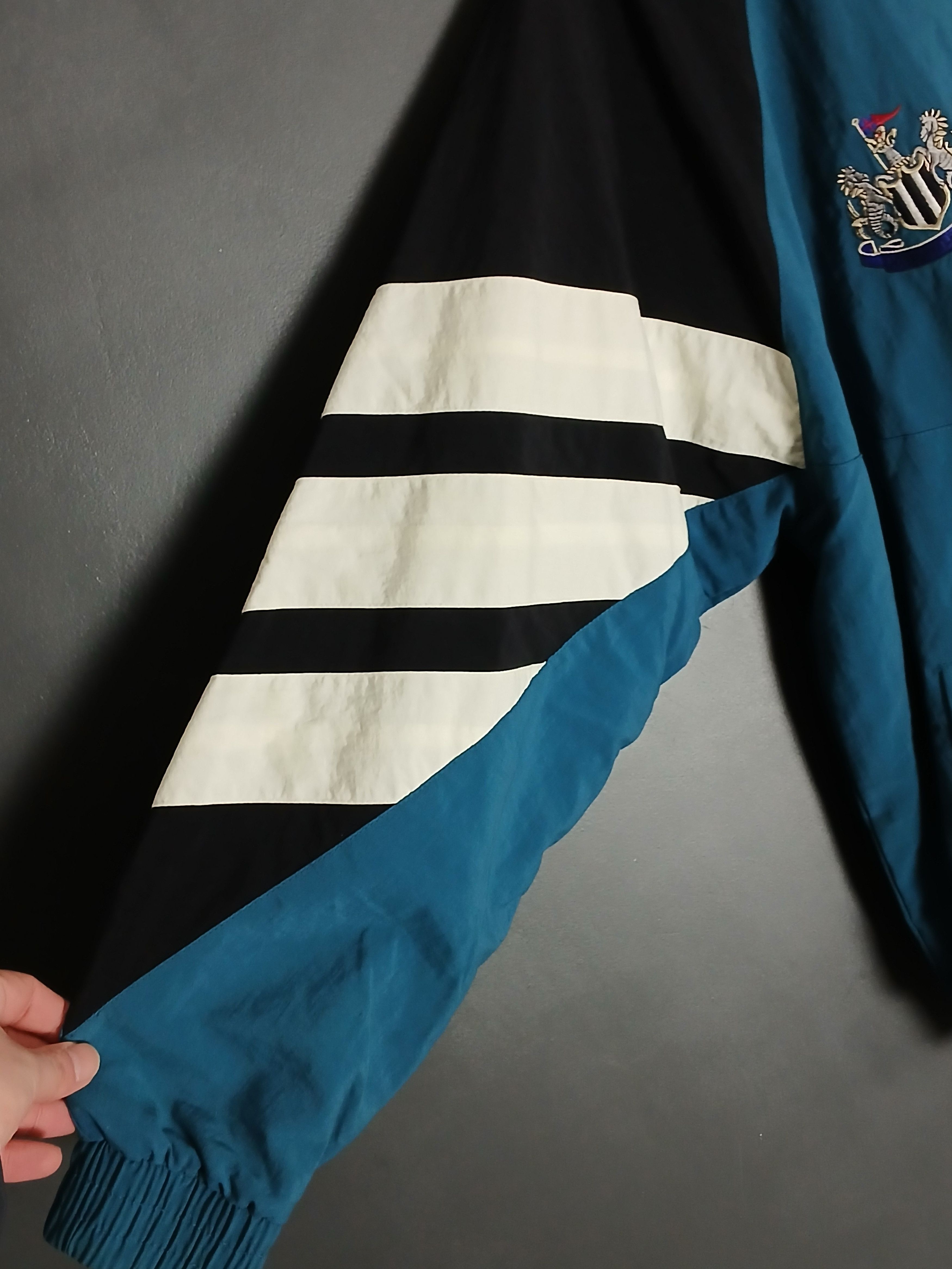 Other Newcastle United Football Jacket Size US XXL / EU 58 / 5 - 6 Thumbnail
