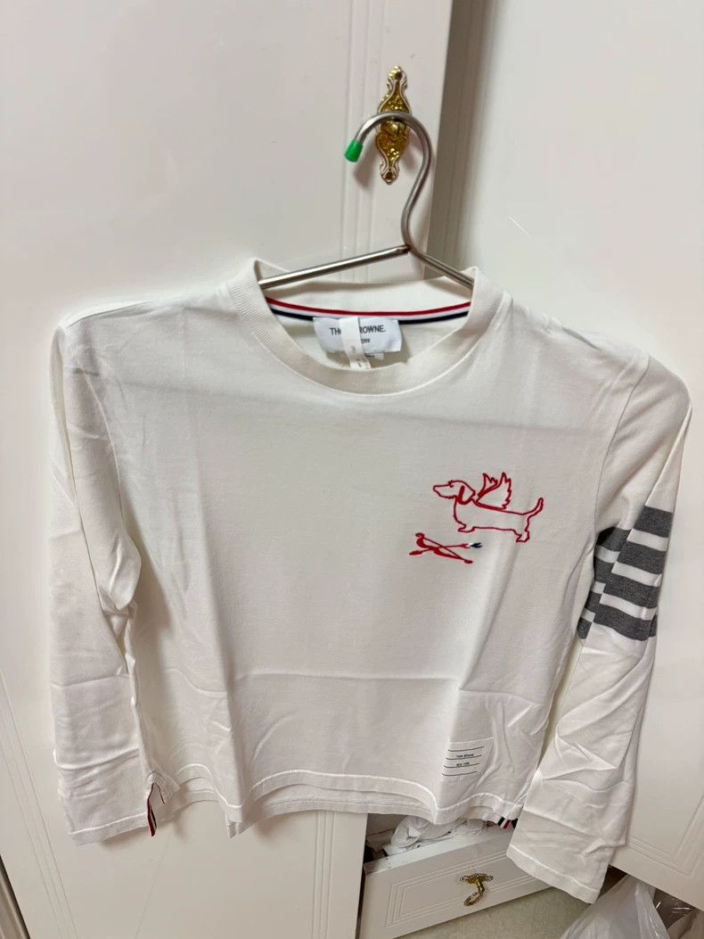 Thom Browne Thom Browne White puppy long-sleeved T-shirt Size XS / US 0-2 / IT 36-38 - 1 Thumbnail