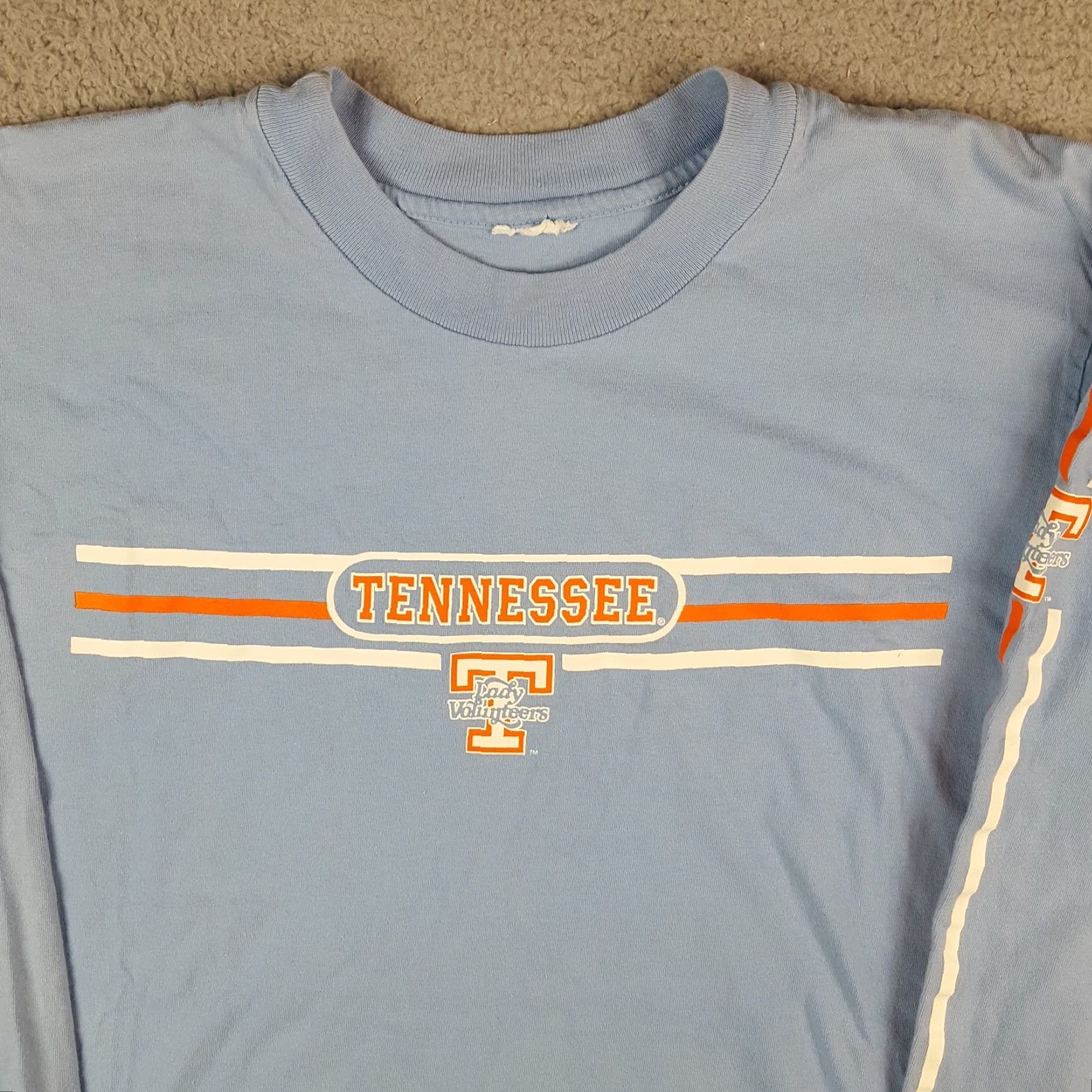 Anvil VINTAGE Tennessee Lady Volunteers TN Vols T Shirt Basketball College Unisex Adults Small Blue Cotton Embroidered Logo 90s 00s Vintage Womens/Mens Size US S / EU 44-46 / 1 - 2 Thumbnail
