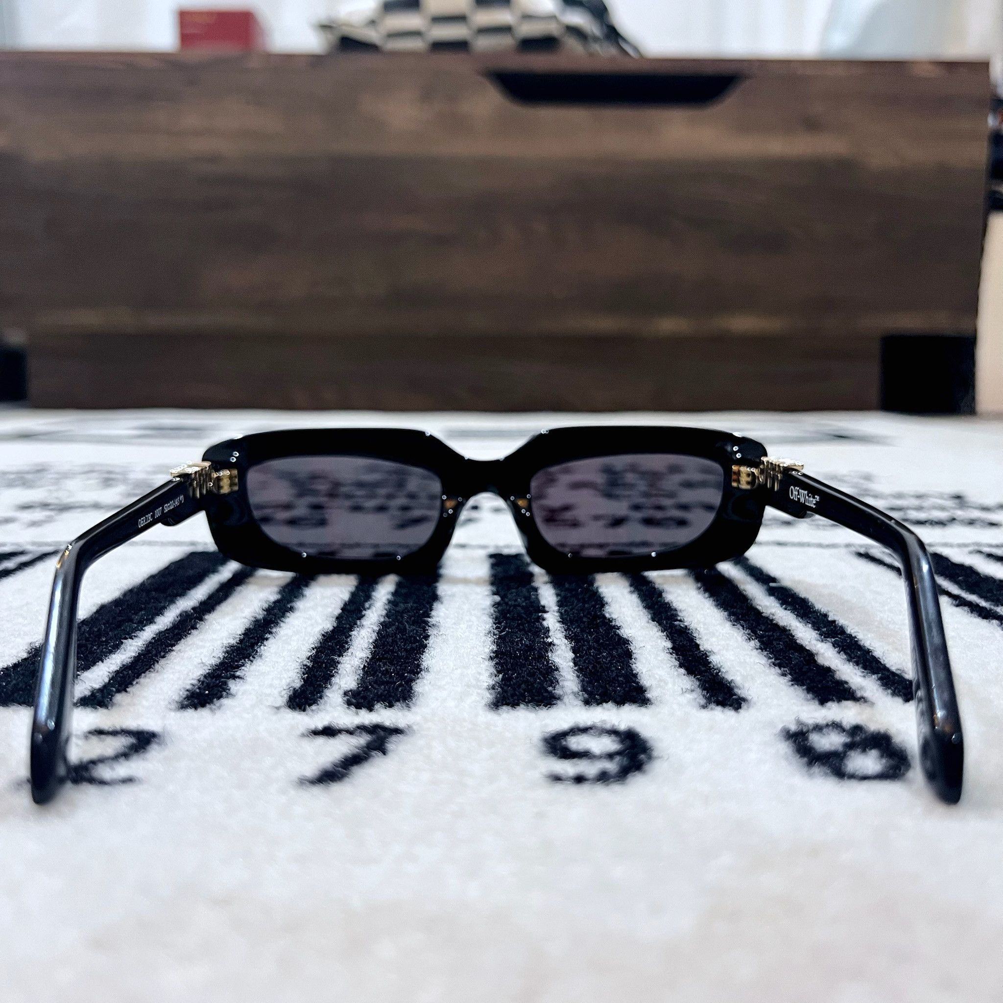 Off-White Off-White 52mm Renton Rectangle Off Logo on Arms Sunglasses Size ONE SIZE - 7 Thumbnail