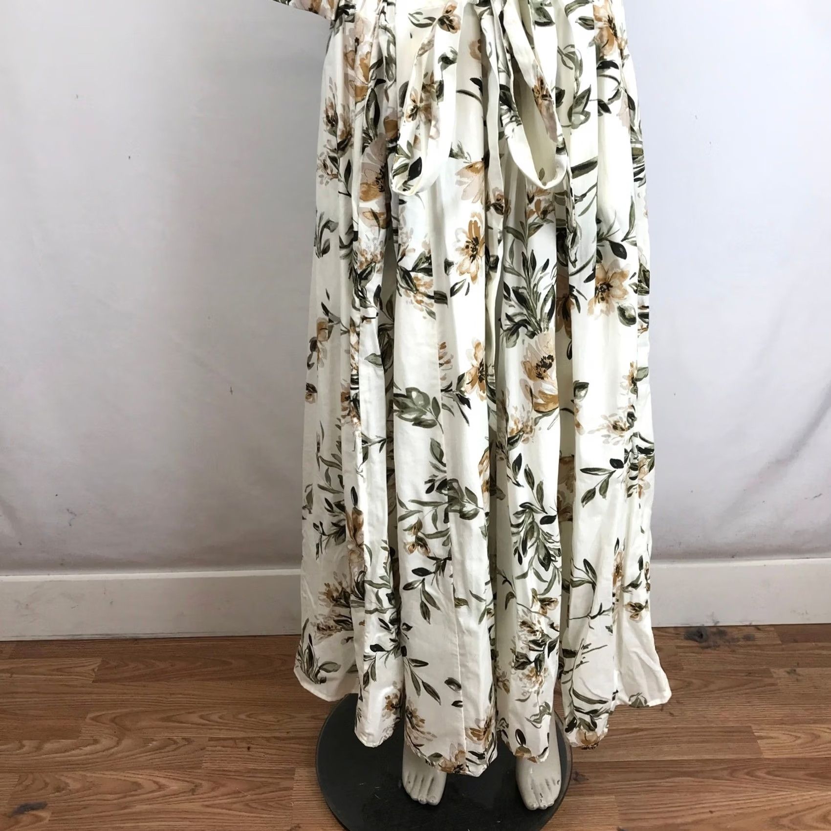 Calvin Klein Calvin Klein Floral Print Maxi Dress Button Down Belted Shirt Dress White 20W Size 3XL / US 20-22 - 3 Thumbnail