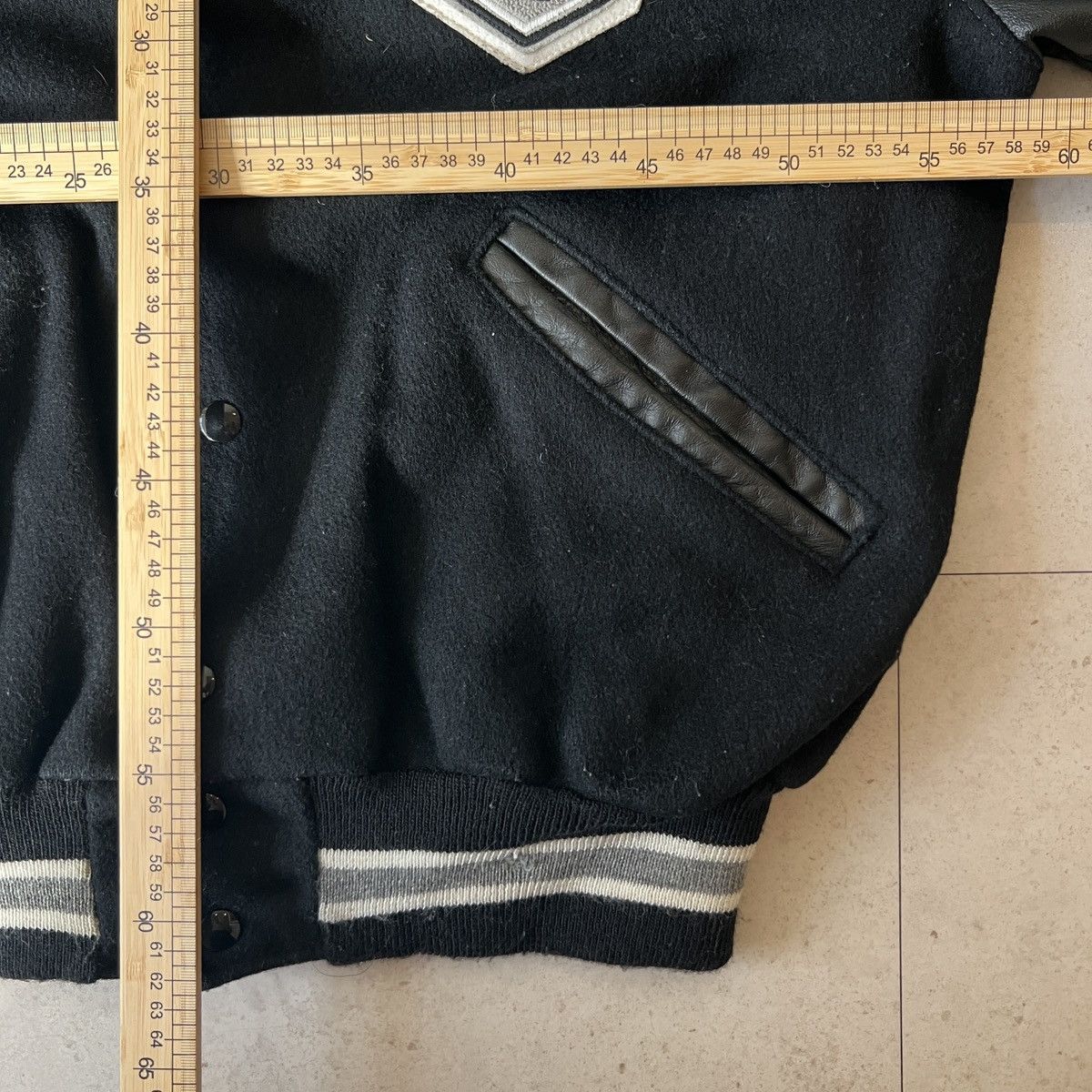 Other Vintage 90s Los Angeles Kings Varsity Jacket Size US M / EU 48-50 / 2 - 11 Thumbnail