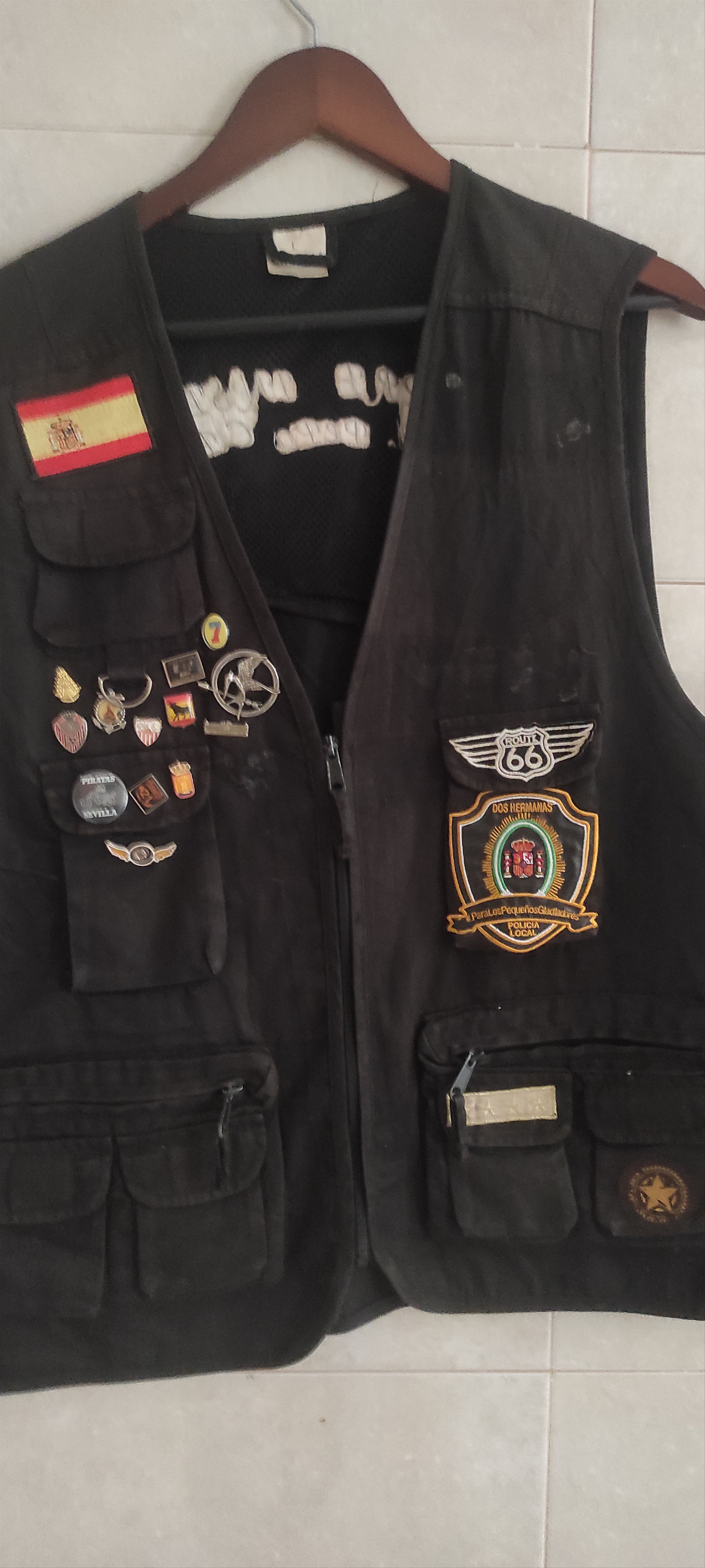 Other Motorcycle Police Riding Vest Patches Medals Made Spain Size US M / EU 48-50 / 2 - 3 Thumbnail