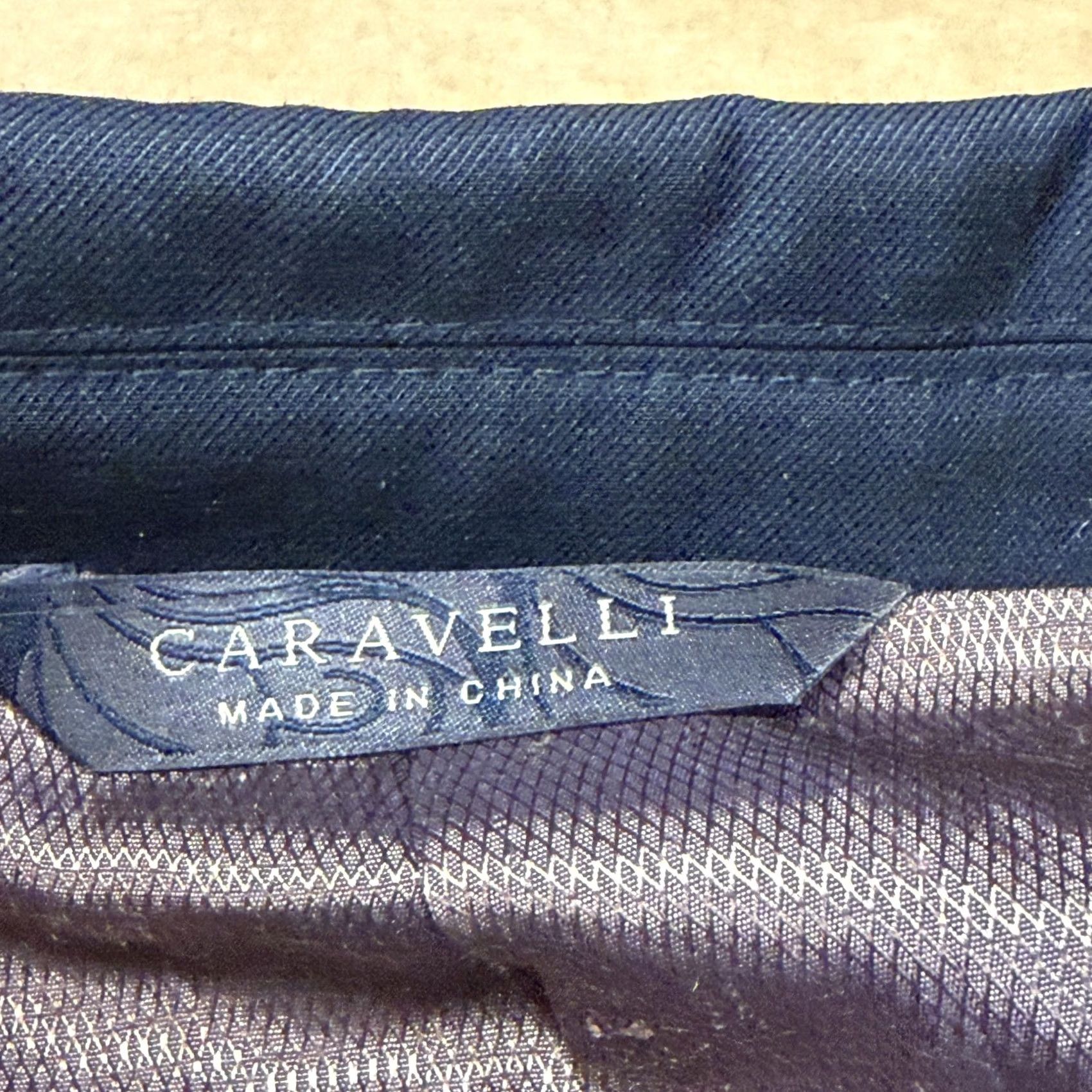 Vintage Caravelli Mens Black 54 2 Button Notch Lapel Classic Sport Coat Jacket Size US L / EU 52-54 / 3 - 7 Thumbnail
