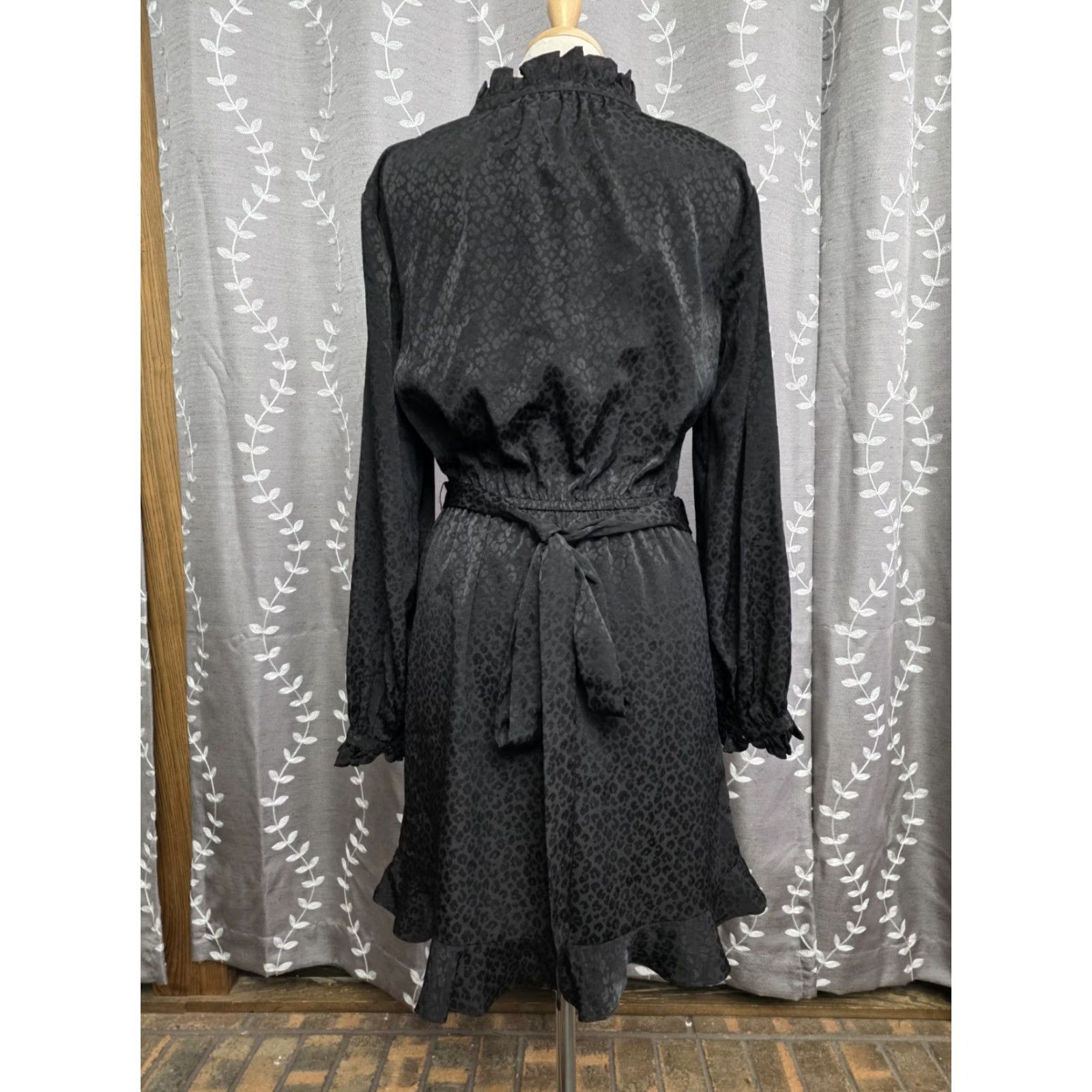 VINTAGE Lilly Pulitzer Abriana Wrap Dress Black Onyx Leopard Women's Size 8 EUC