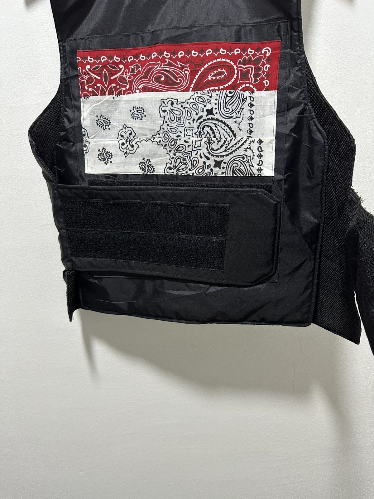 Vintage Vest Costum Vintage Scarf Design Bandana Scarf Size US M / EU 48-50 / 2 - 7 Thumbnail