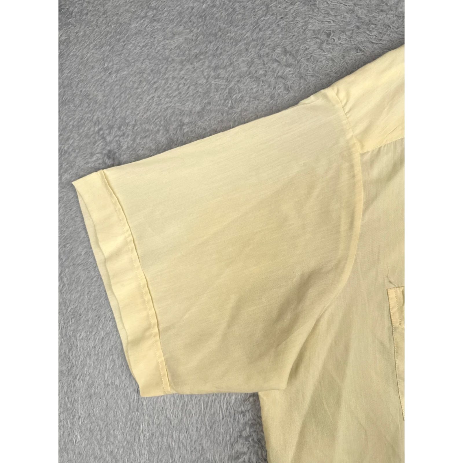 Vintage Guayaberas Yucatecas Shirt Adult 4XL XXXXL Yellow Polyester Blend 4 Pocket Size US XXL / EU 58 / 5 - 3 Thumbnail