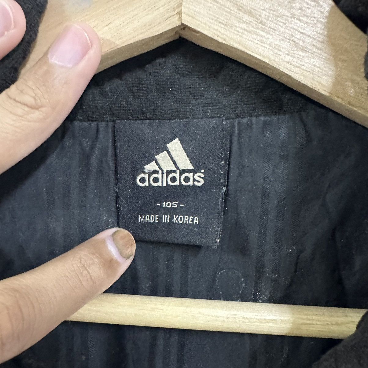 Adidas Vintage Adidas Stripe Sweater 🔥 Size US L / EU 52-54 / 3 - 7 Thumbnail