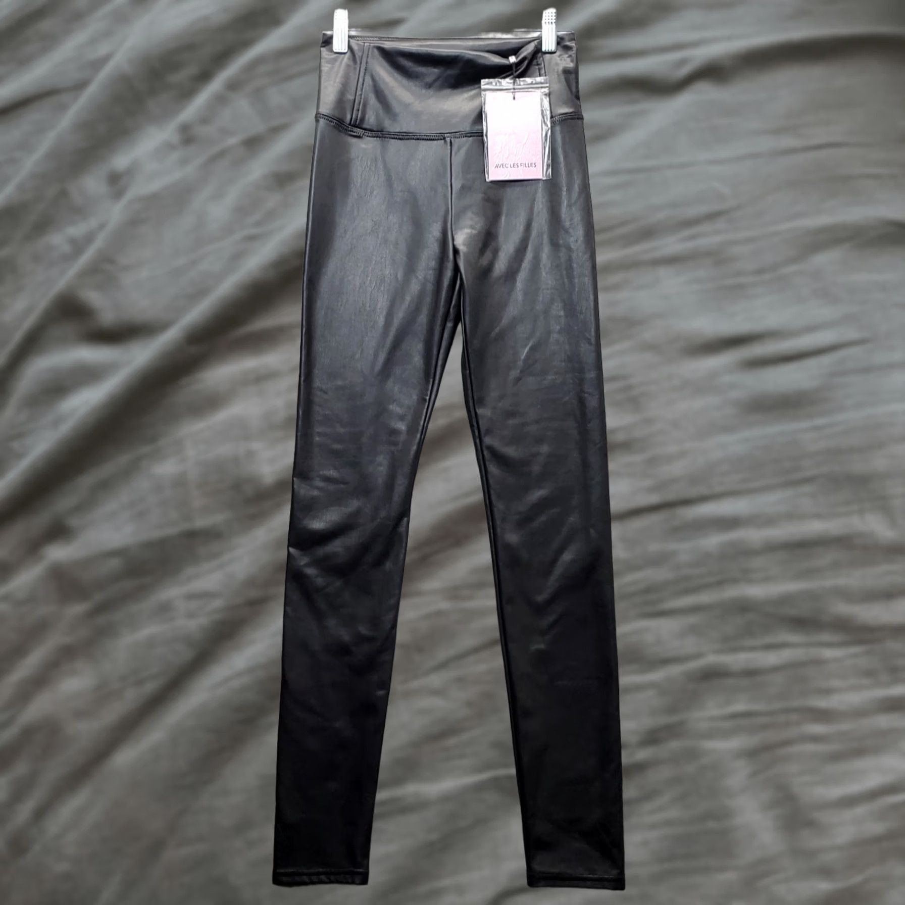 AVEC LES FILLES Avec Les Filles Womens XS Black High Waist Stretch Leggings Seams Faux Leather Size 26" / US 2 / IT 38 - 1 Thumbnail