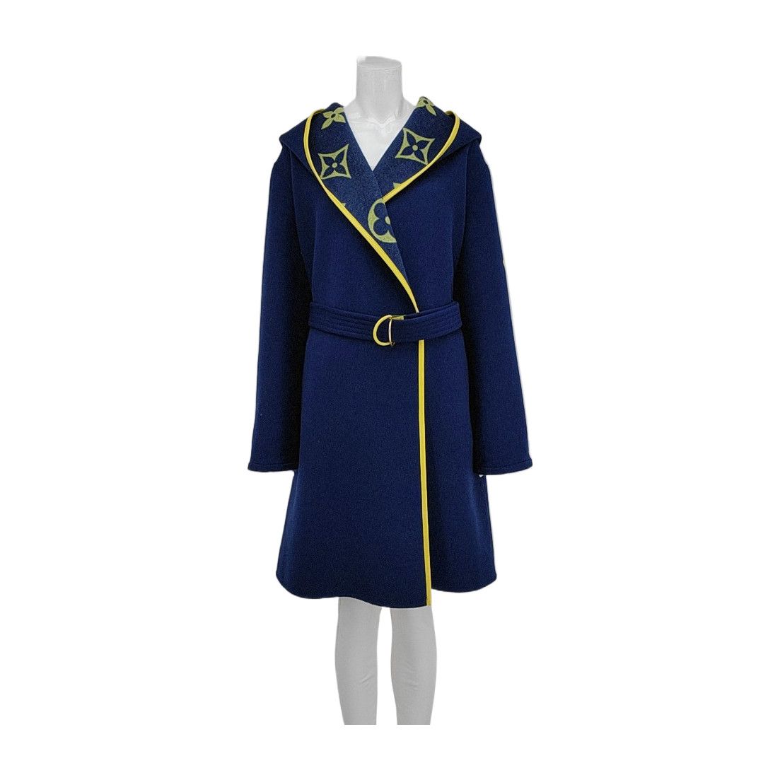 Louis Vuitton Louis Vuitton Monogram Hooded Wool Coat Size 40 Size M / US 6-8 / IT 42-44 - 1 Thumbnail