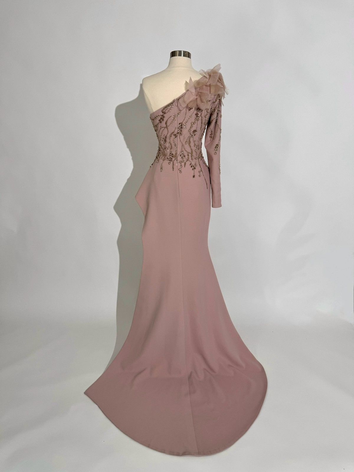 Other Brand New US 6 Tony Ward One Shoulder Gown with Gold Beading Size M / US 6-8 / IT 42-44 - 8 Thumbnail