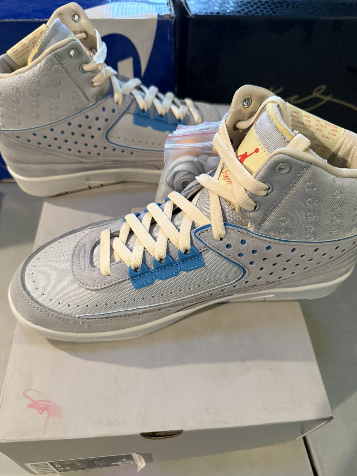 Union LA Union LA AJ2 SP ‘Grey Fog’ sz8 Size US 8 / EU 41 - 3 Thumbnail