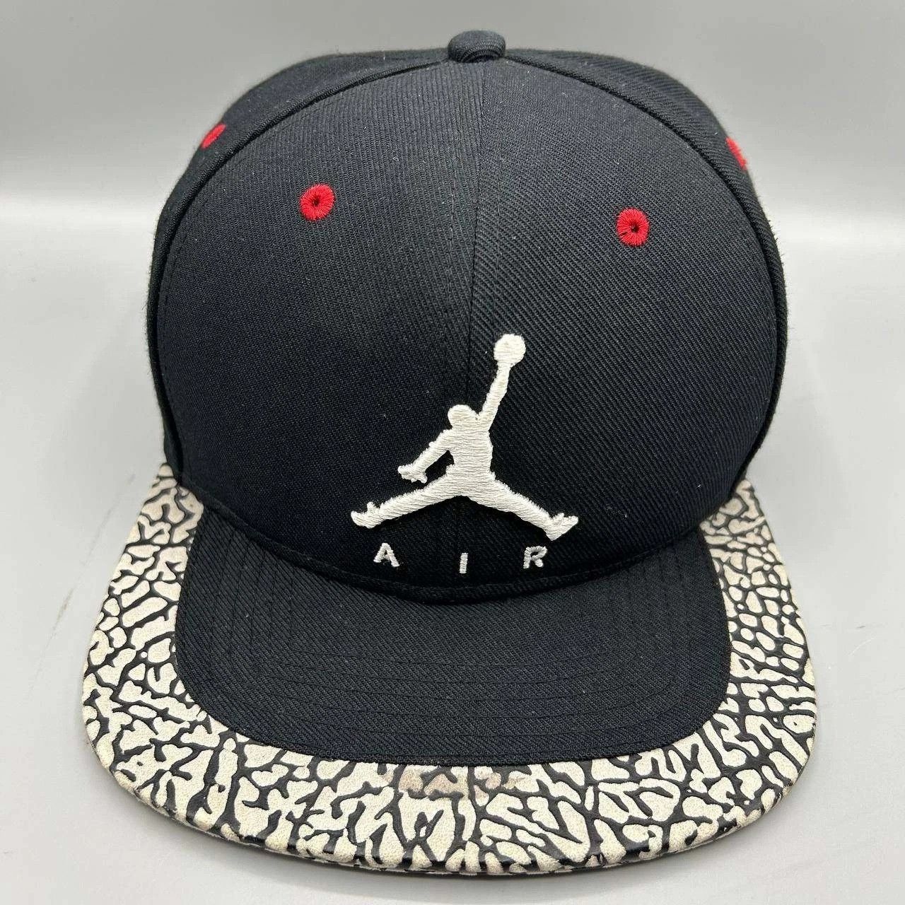 Jordan Brand Air Jordan Hat Men Cement Elephant Embroidered Strap Back Size ONE SIZE - 1 Thumbnail