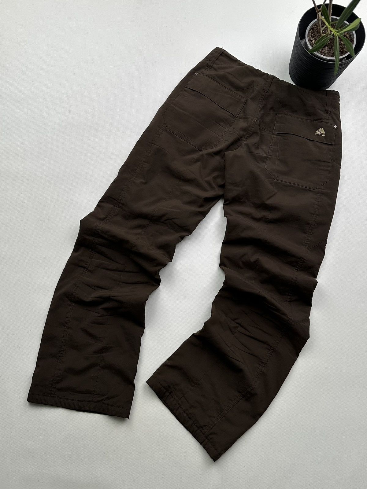 image of Avant Garde x Nike Acg Vintage Pants in Brown, Women's (Size 27)