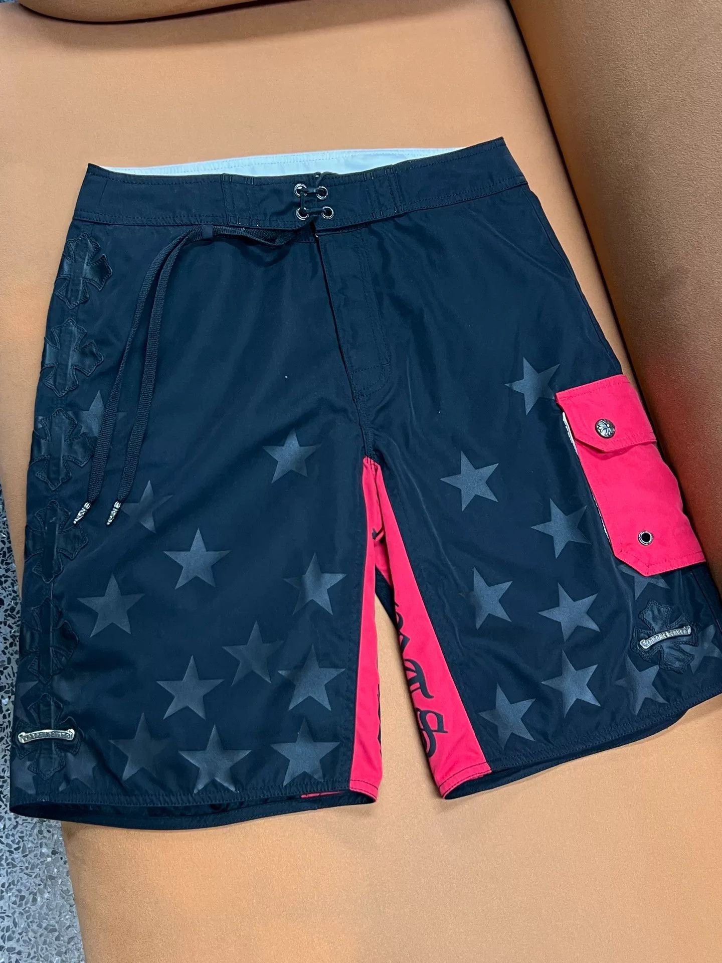 Chrome Hearts Chrome Hearts Black Cargo Shorts Size US 30 / EU 46 - 1 Thumbnail
