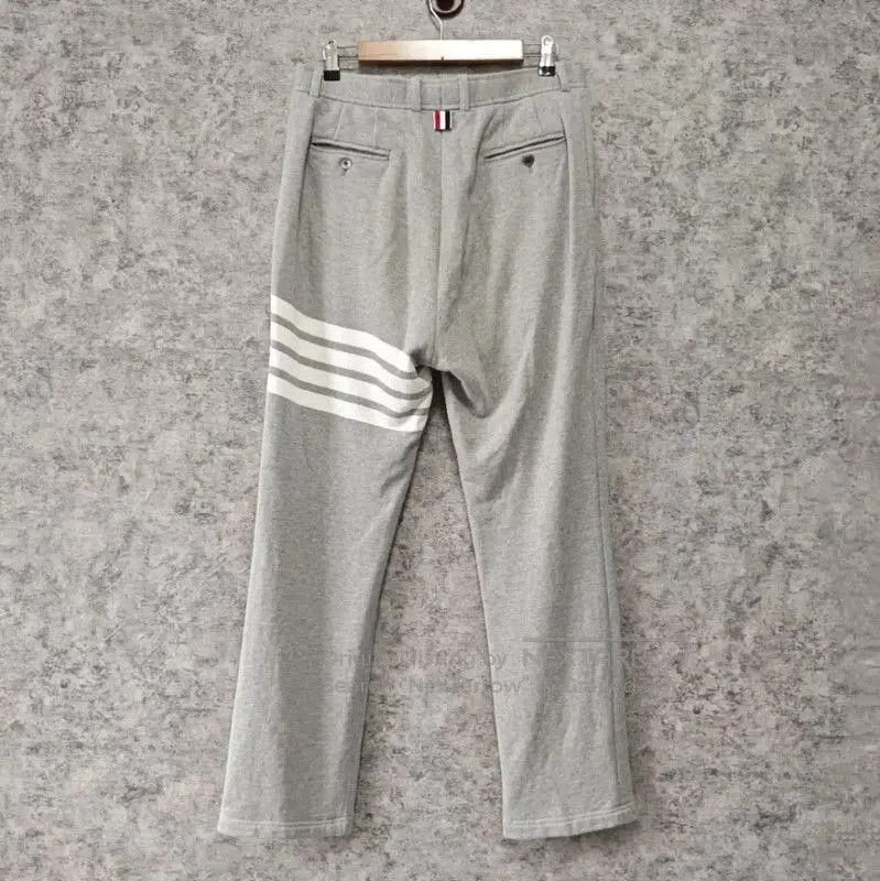 Thom Browne Thom Browne Gray Casual Men's Pants . Size US 30 / EU 46 - 2 Thumbnail
