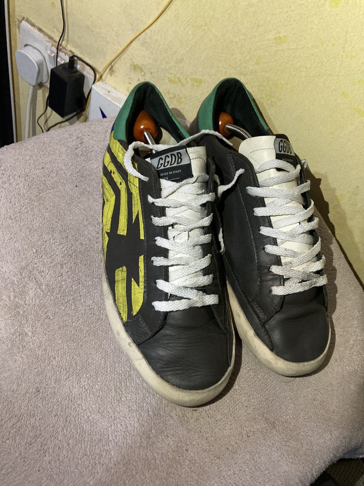 Golden Goose Superstar Low top Sneaker Size 43