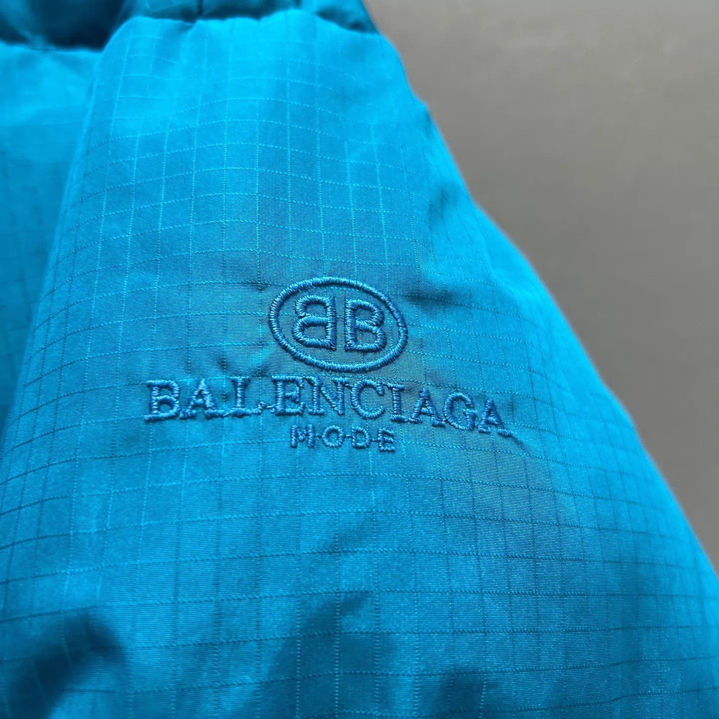 Balenciaga Balenciaga 99 New Lake Blue Puffer Jacket 46 Size US S / EU 44-46 / 1 - 3 Thumbnail