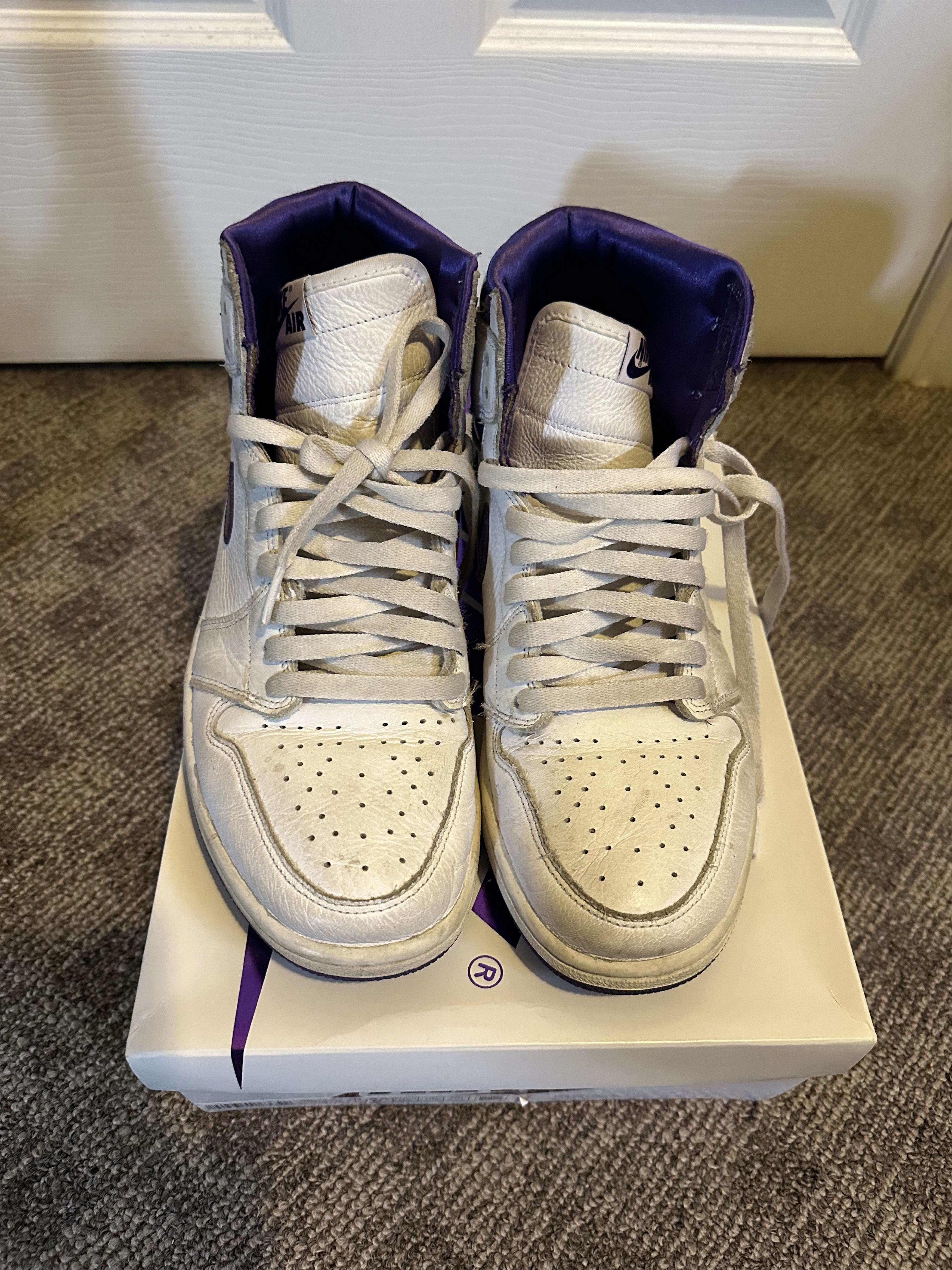 Jordan Brand Air Jordan 1 Retro High OG Womens Court Purple Size US 10 / IT 40 - 3 Thumbnail
