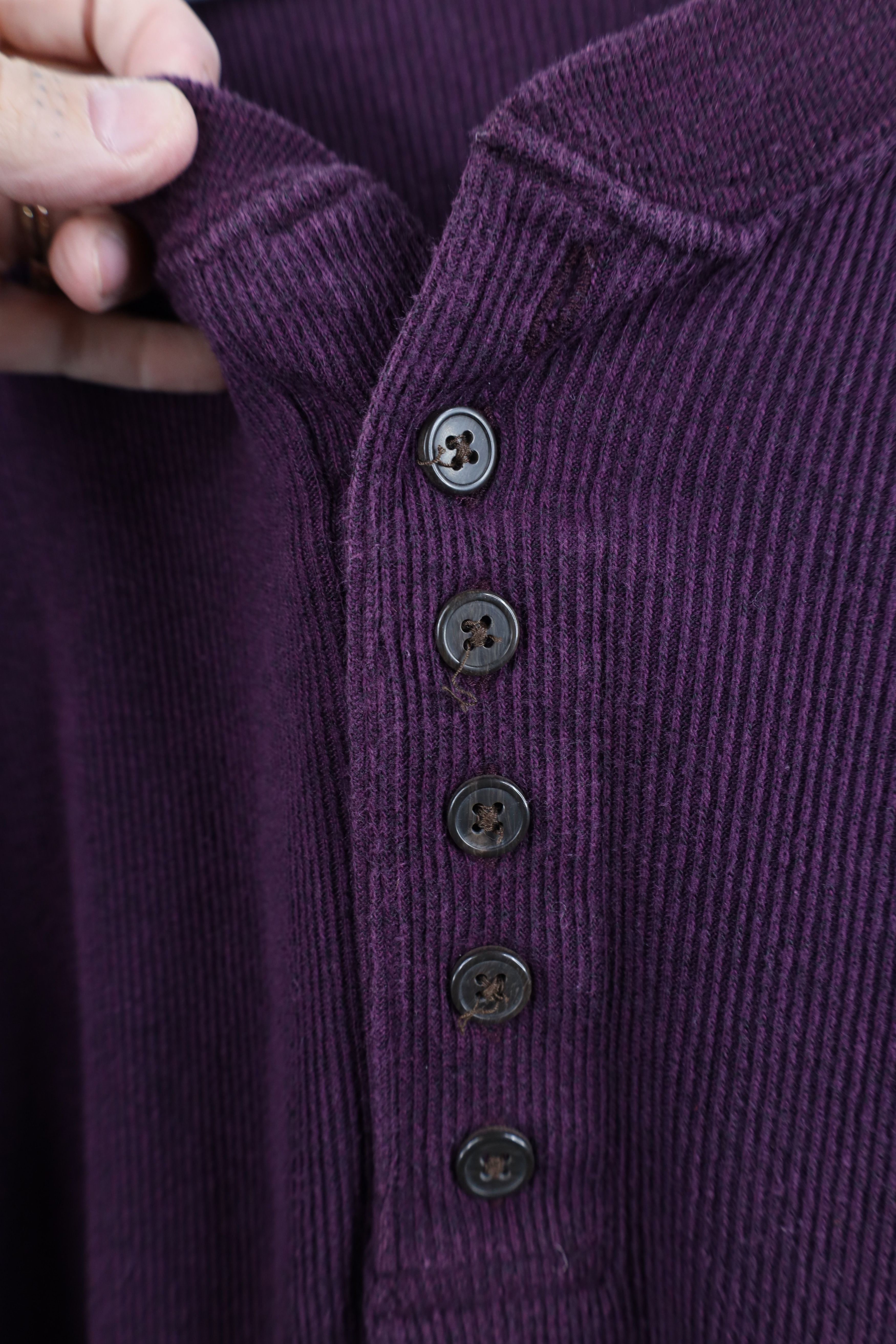 Vintage Vintage 90s Streetwear Thermal Ribbed Knit Henley T-Shirt Size US L / EU 52-54 / 3 - 4 Thumbnail