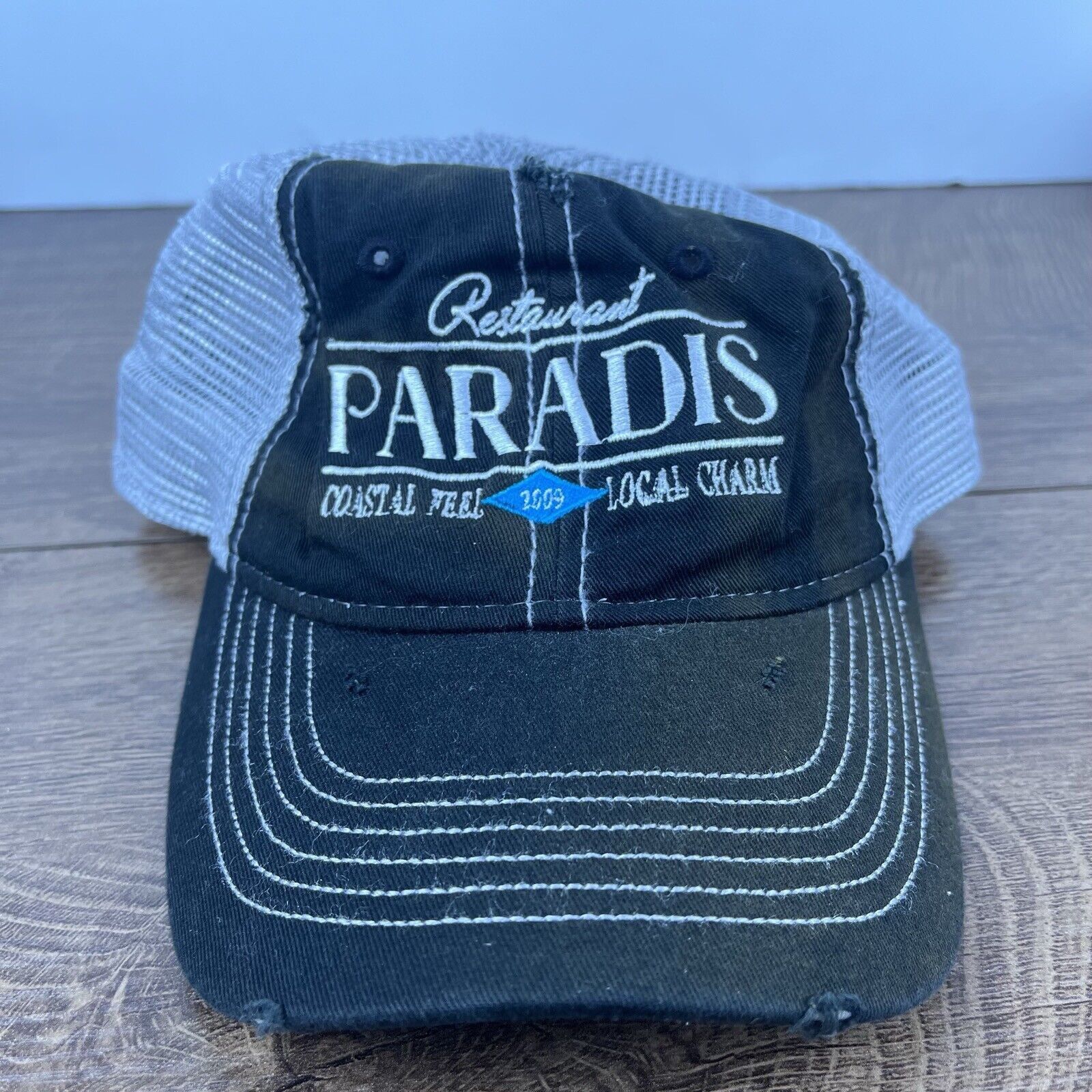 Other Paradis Hat Restaurant Costal Hat Adjustable Hat Black Hat A Size ONE SIZE - 1 Thumbnail