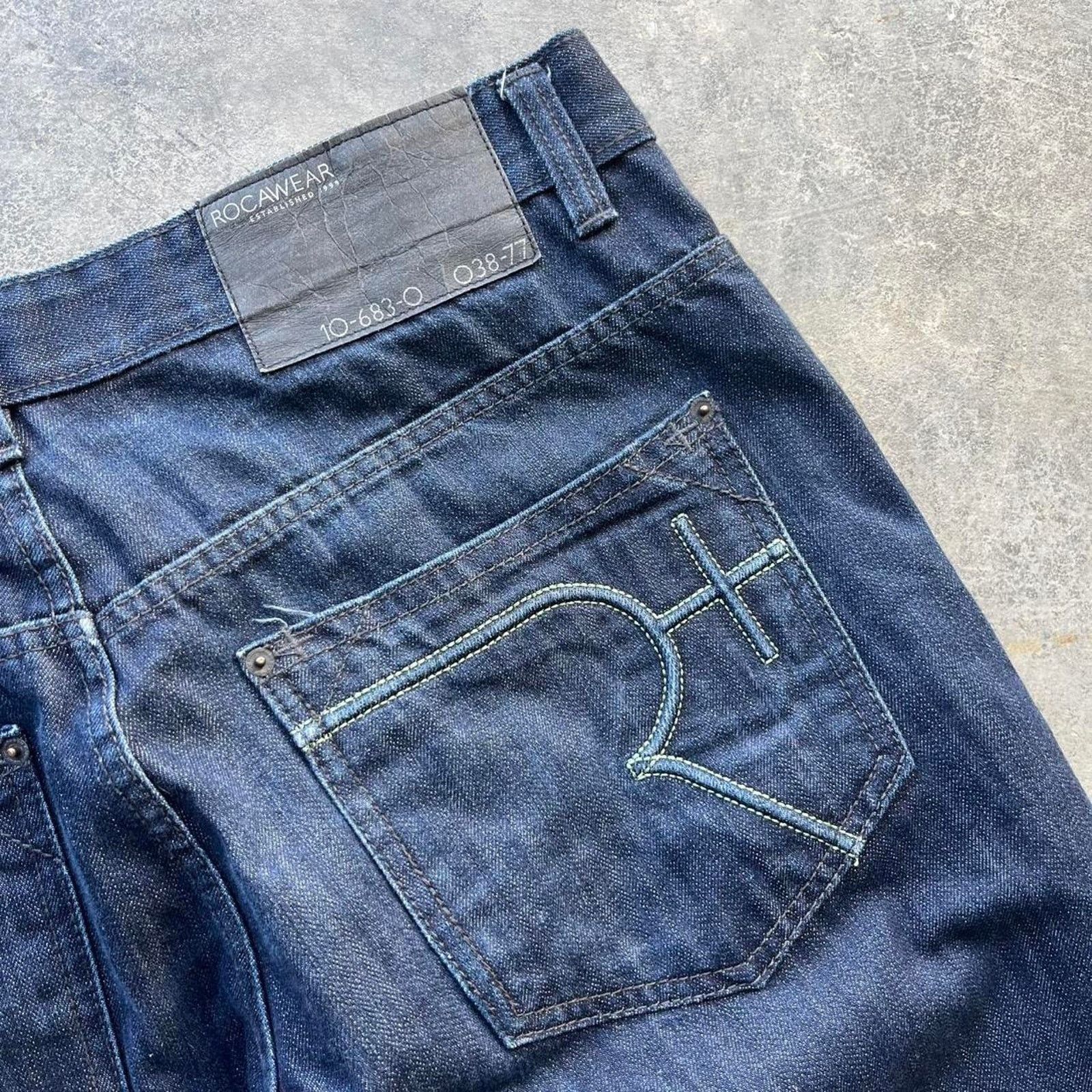 Rocawear Y2k rocawear baggy jeans Size US 36 / EU 52 - 1 Thumbnail