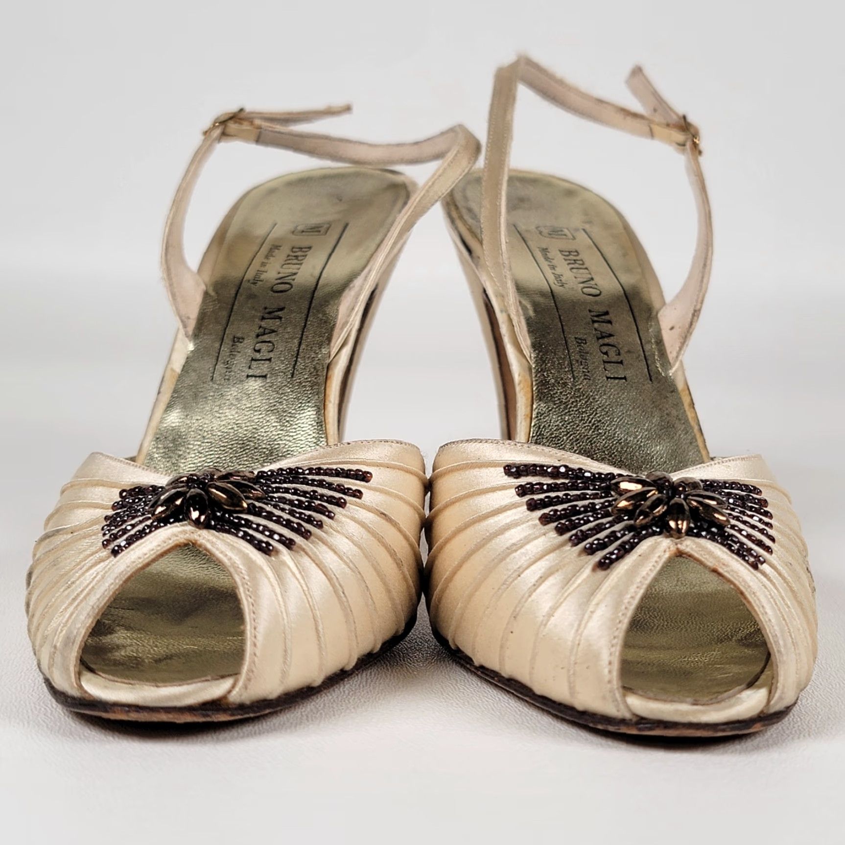 Bruno Magli VINTAGE Bruno Magli Heels Beige Beaded Italian Leather Slingbacks Size 7 AA Women's Stiletto Party/Cocktail Size US 7 / IT 37 - 3 Thumbnail