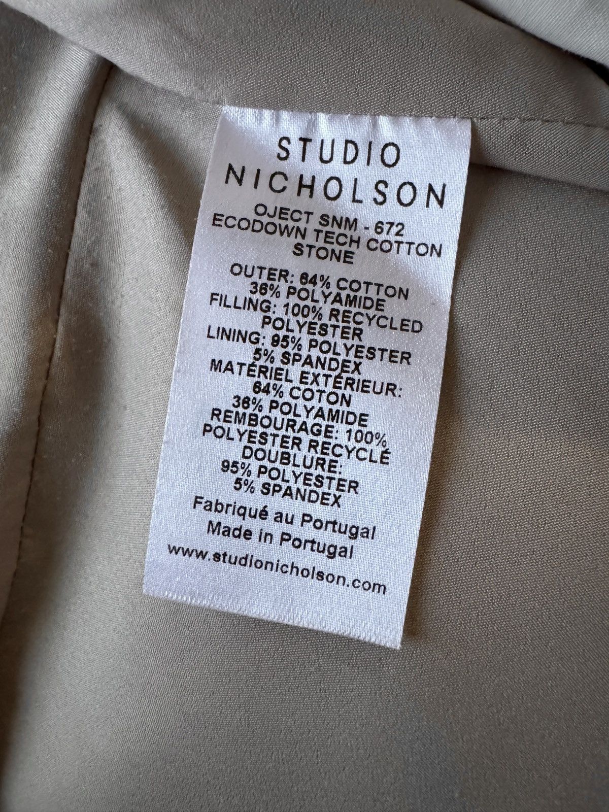 Studio Nicholson Studio Nicholson Oject Eco-down jacket in stone Size US S / EU 44-46 / 1 - 5 Thumbnail