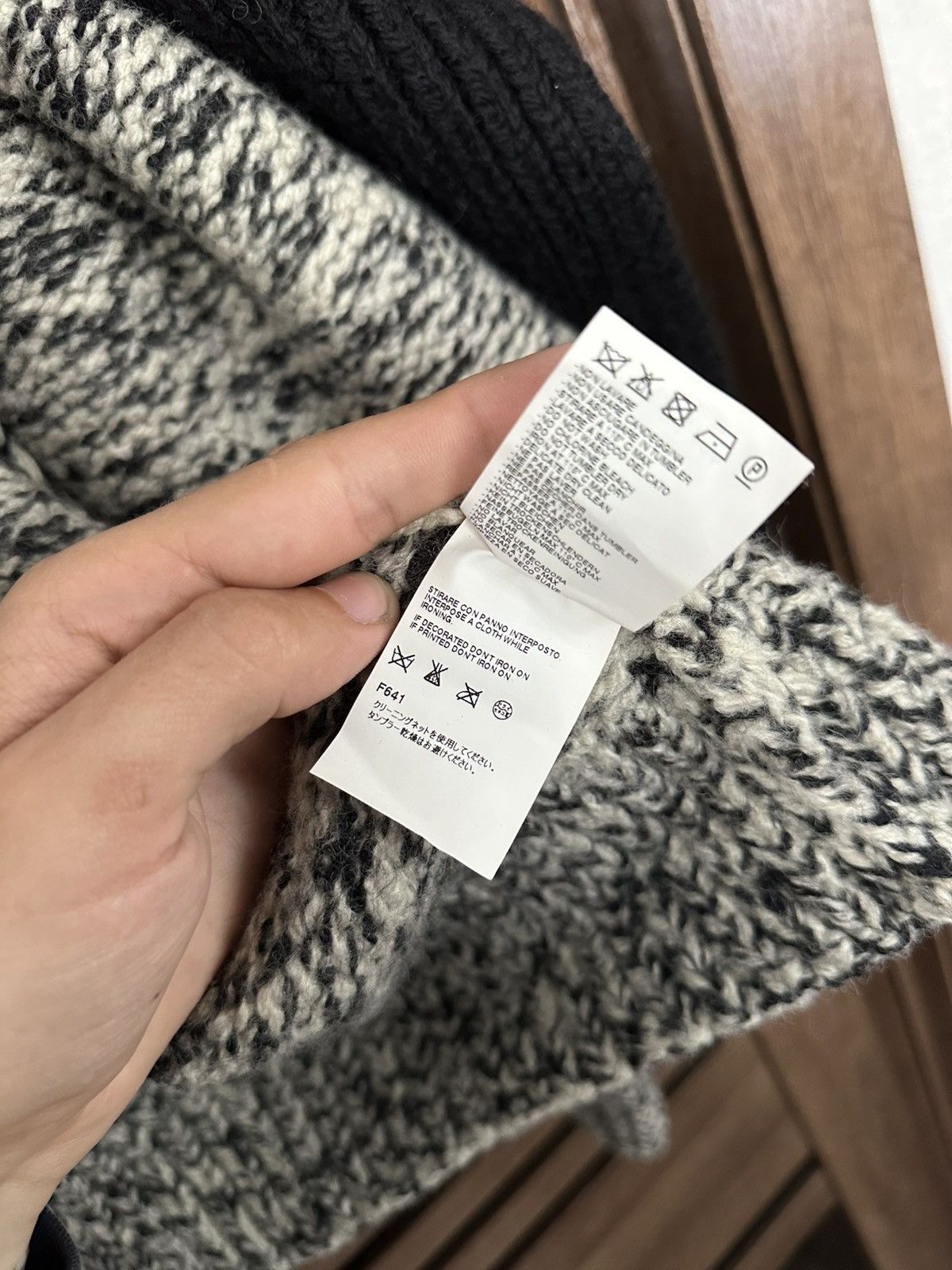 Maison Margiela Maison Martin Margiela Knit Wool Sweater Cardigan Size US L / EU 52-54 / 3 - 12 Thumbnail