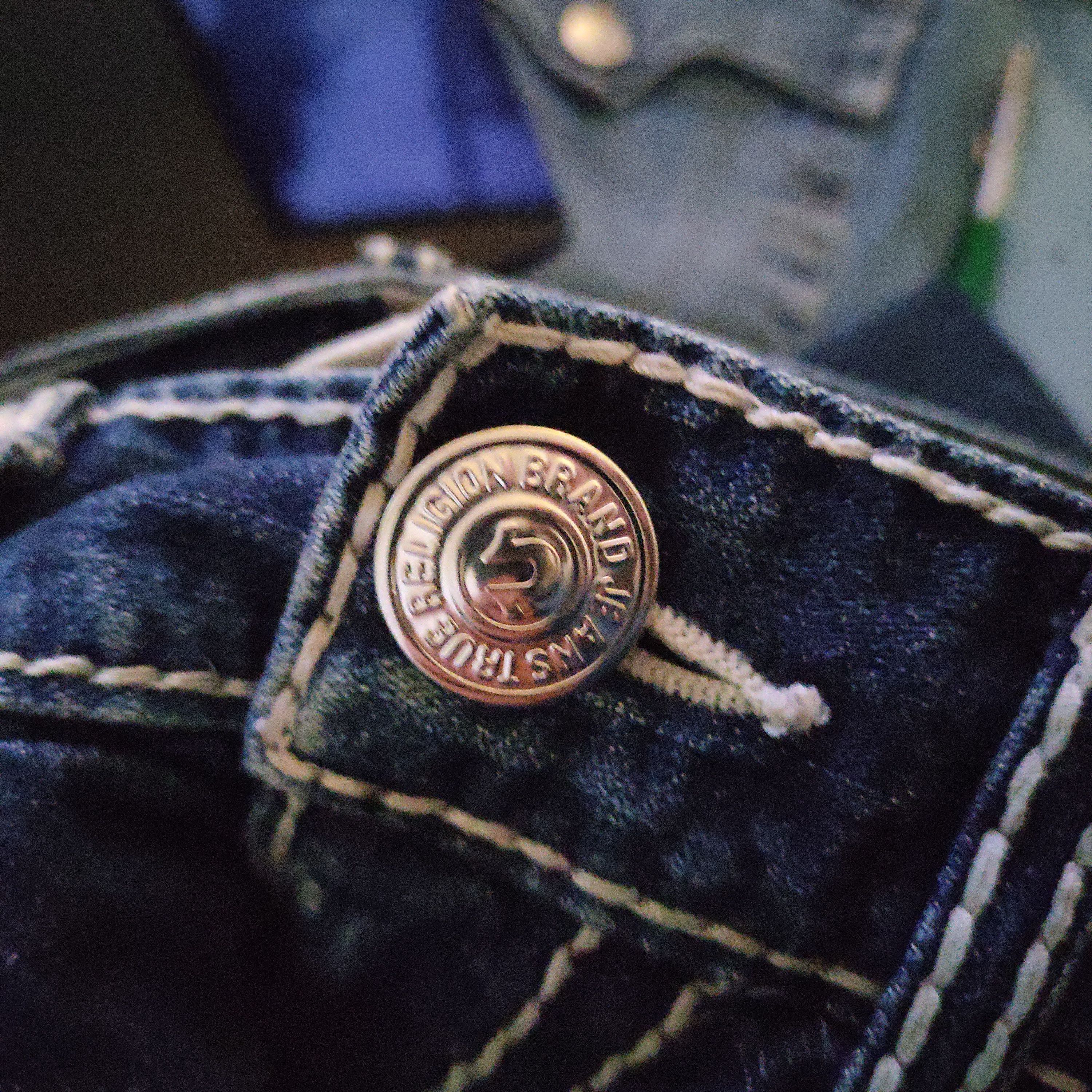 True Religion Rare True religion "made in USA" Ricky Giant Big t Size US 31 - 5 Thumbnail