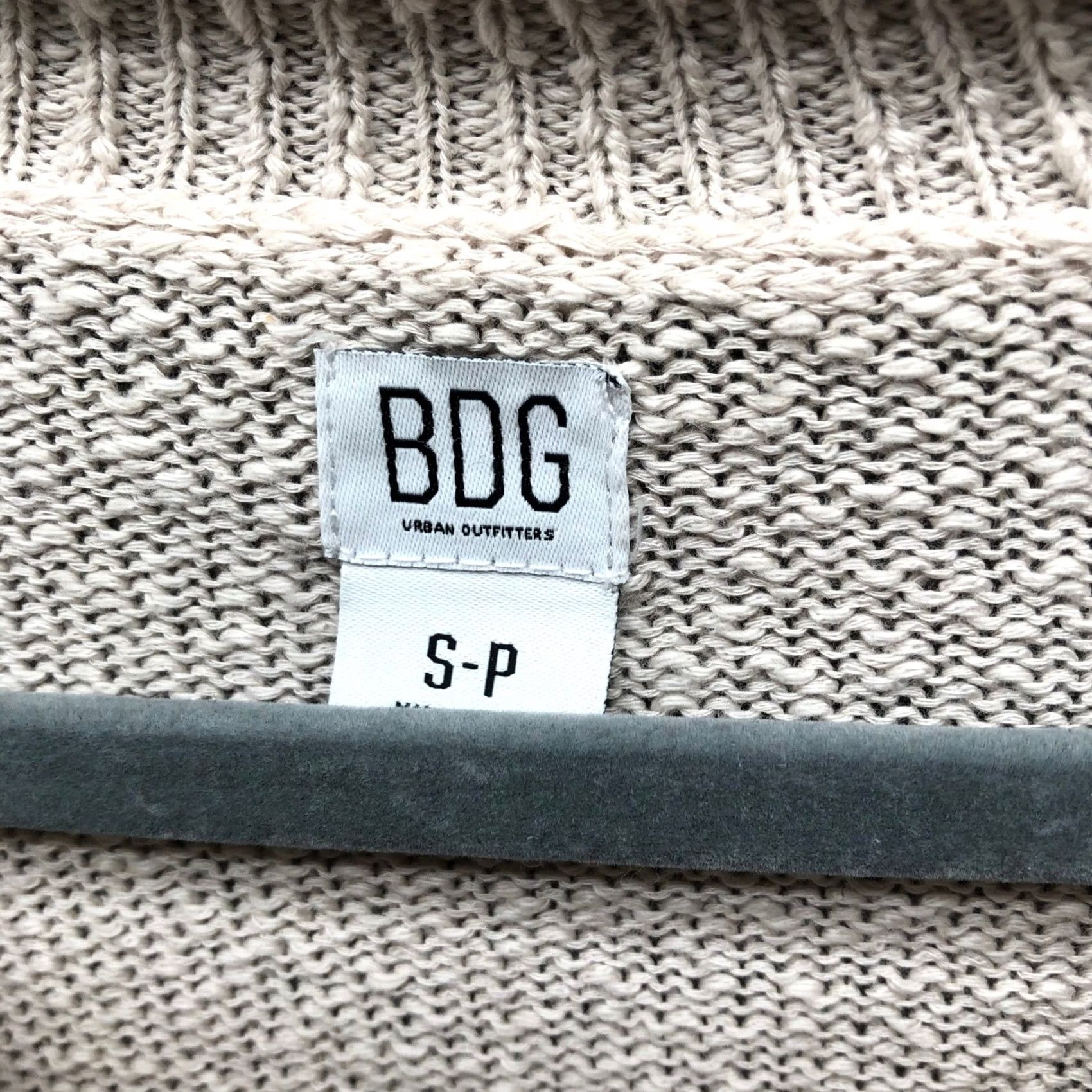 Bdg BDG Urban Outfitters Cardigan Womens S Beige Oversized Cropped Textured Slouchy Size S / US 4 / IT 40 - 5 Thumbnail