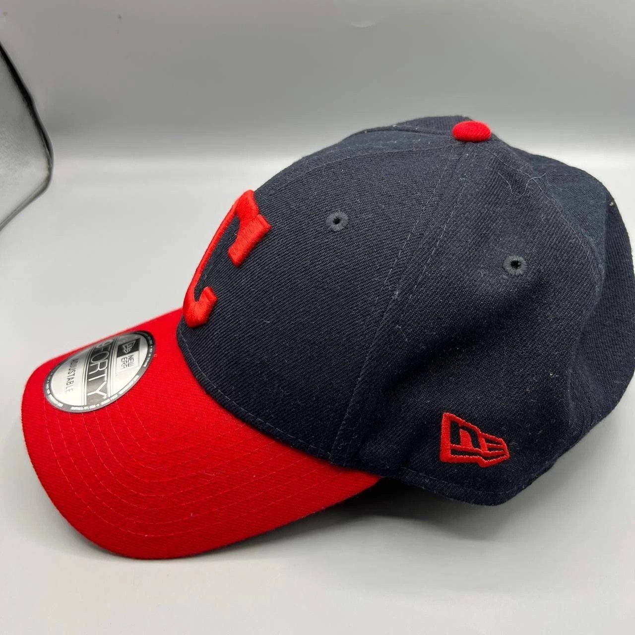 New Era Cleveland Indians Guardians Hat Men Black Red MLB Strap Back Size ONE SIZE - 6 Thumbnail