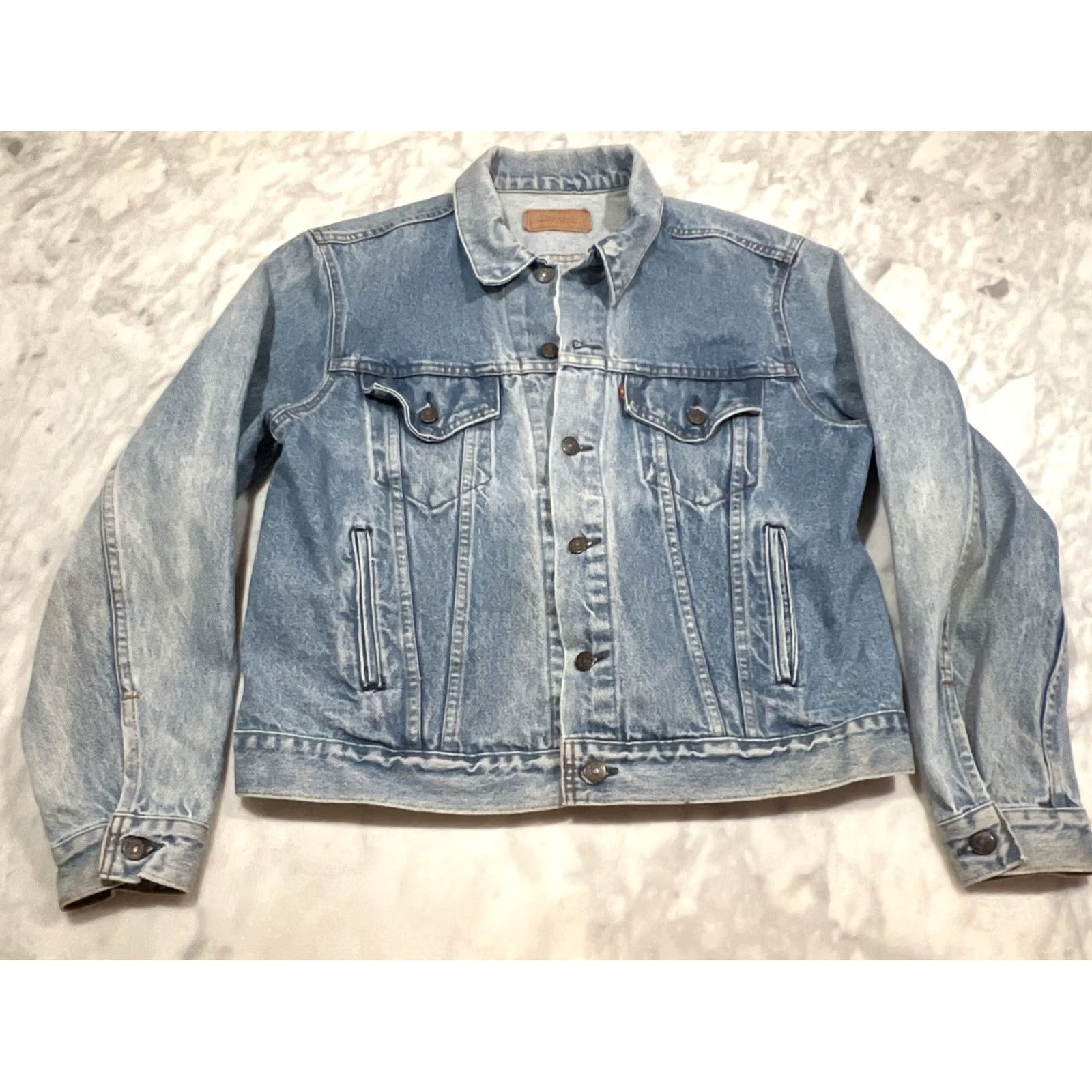 Levi's VINTAGE Levi’s Jacket Trucker USA Men’s 46R Denim Blue 70506-0214 Distressed Size US 30 / EU 46 - 7 Thumbnail