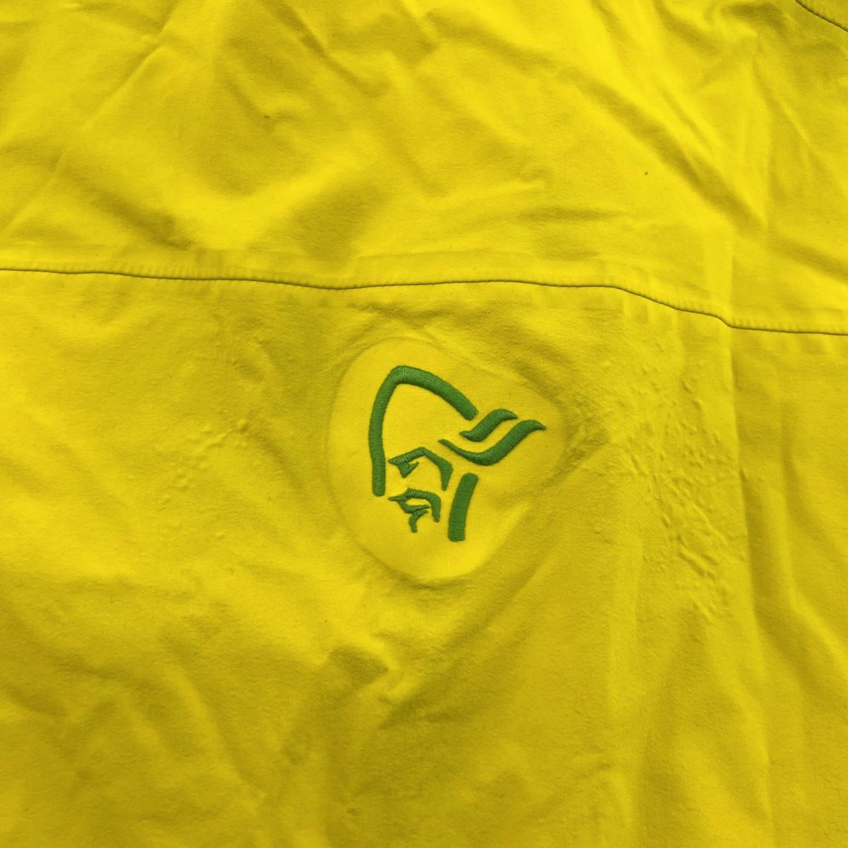 Vintage Norrona Gore-Tex Pro Jacket Yellow Mens Small Hooded Waterproof Windbreaker Size US S / EU 44-46 / 1 - 3 Thumbnail