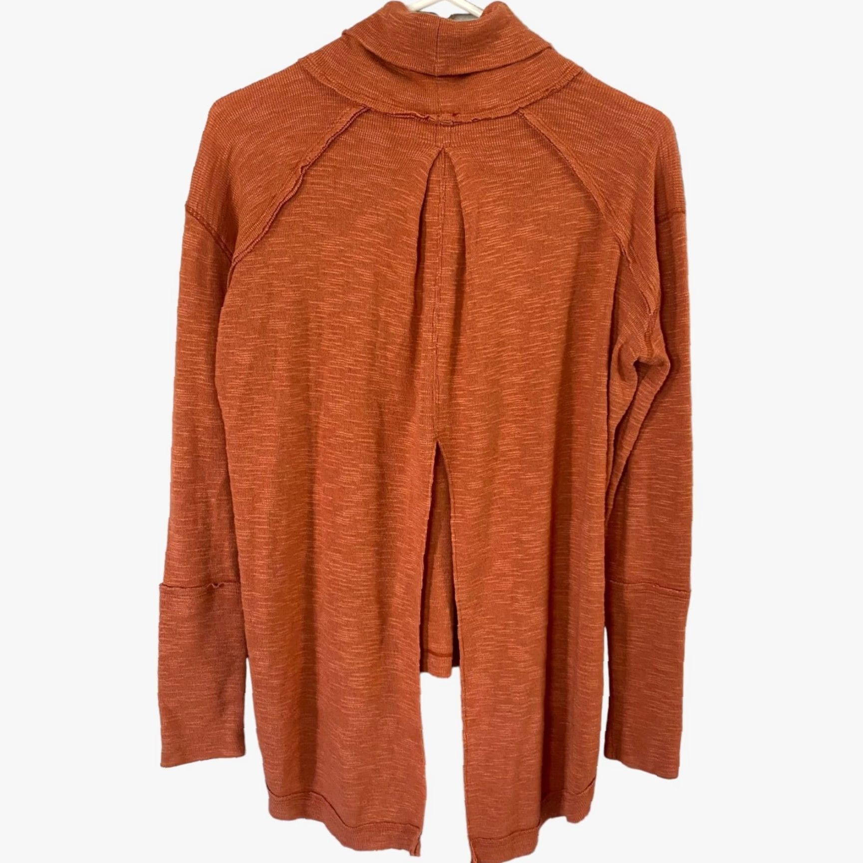 Free People We The Free Sienna Split Back Orange Turtleneck Womens Small Long Sleeve Blouse Size S / US 4 / IT 40 - 3 Thumbnail