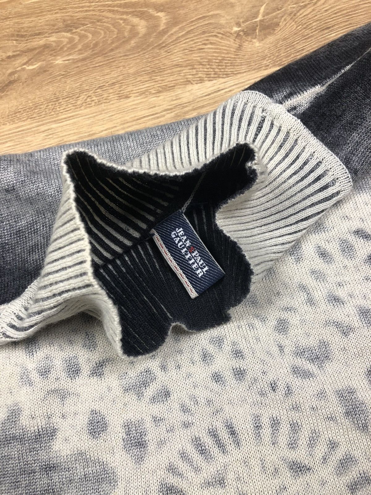 Jean Paul Gaultier × Vintage 2000’s Jean Paul Gaultier Reversible Turtleneck Size M / US 6-8 / IT 42-44 - 5 Thumbnail