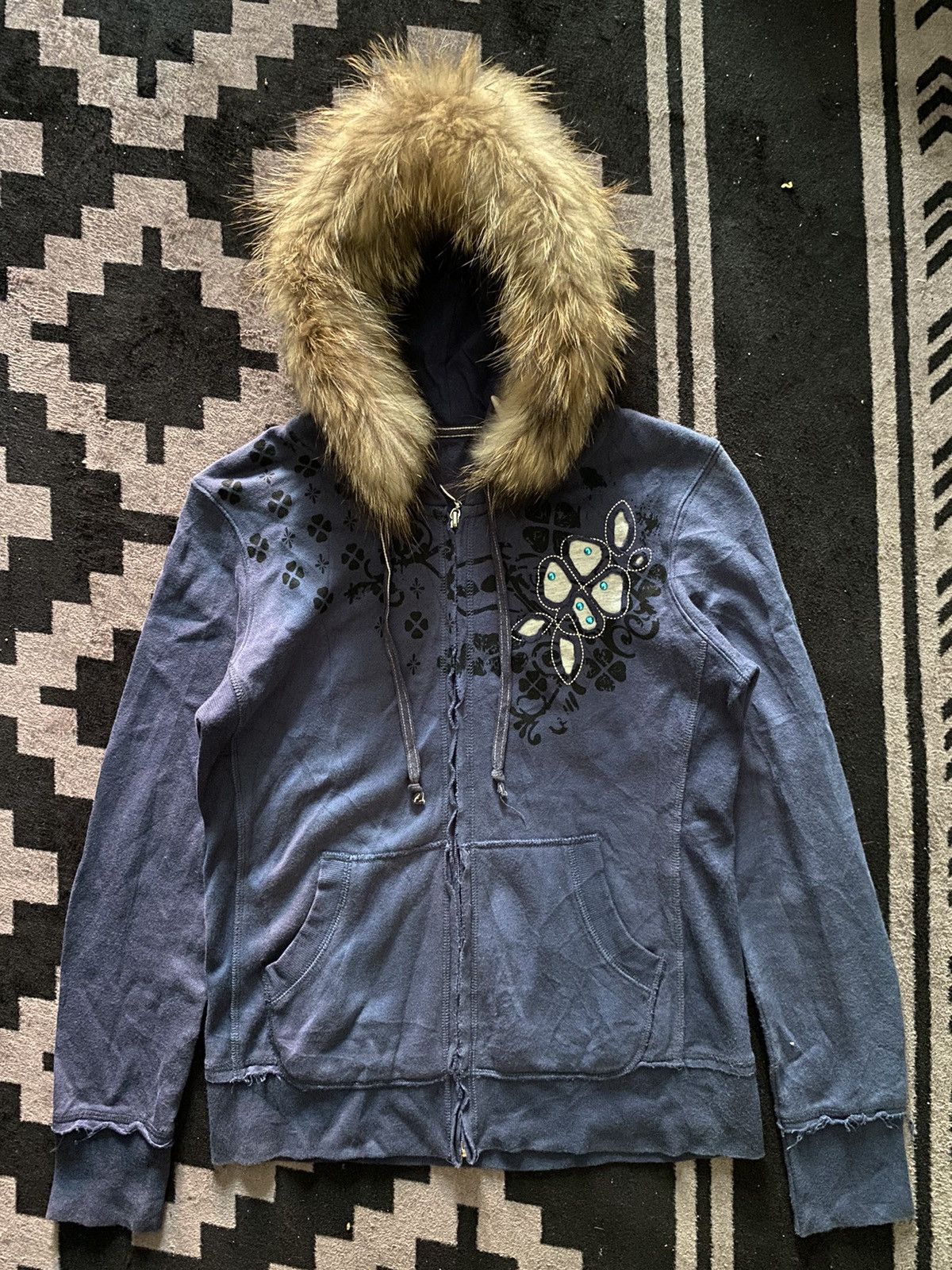 Unkwn faux fur distressed hoodie