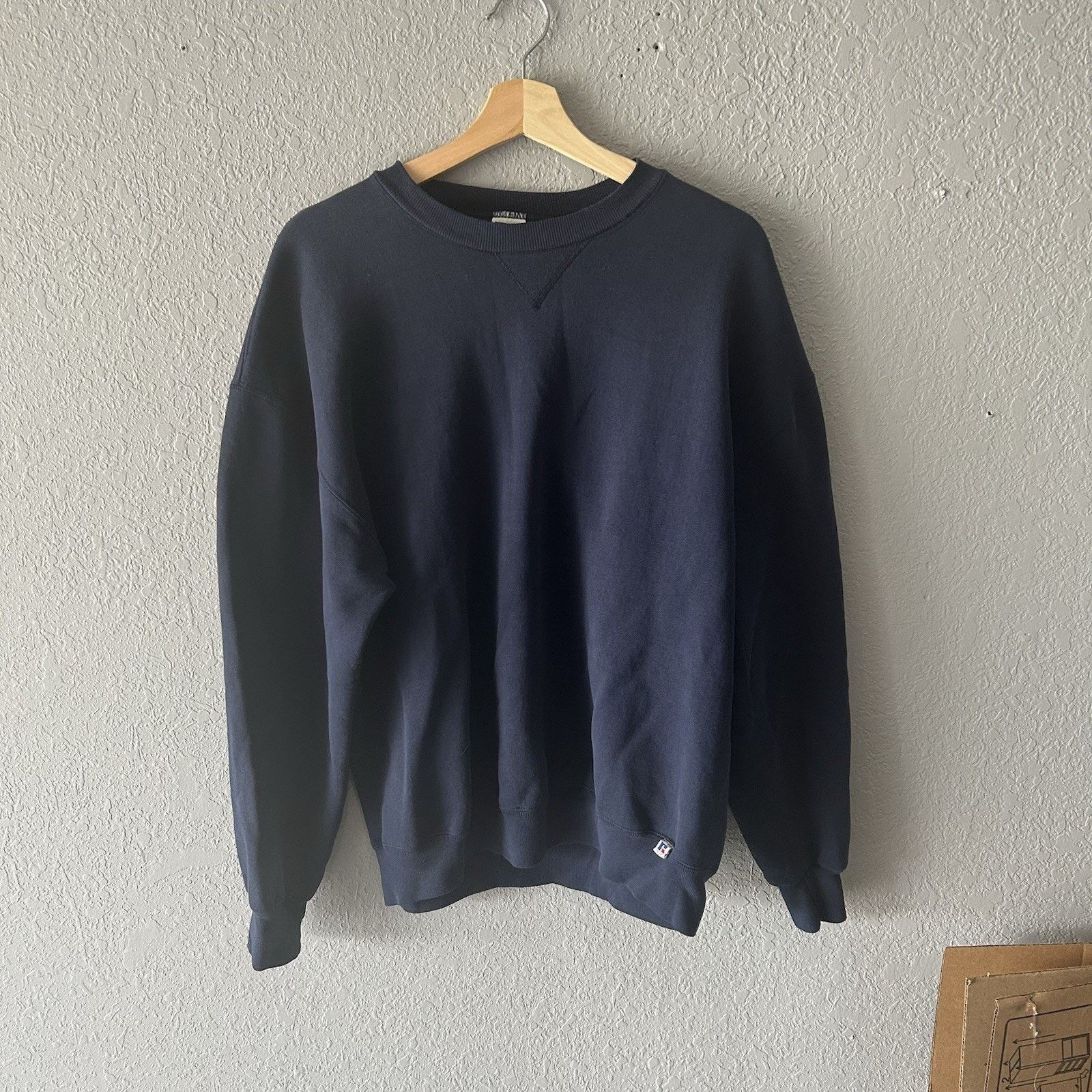 Russell Athletic Vintage Navy Russell Athletic Blank Crewneck Sweatshirt Men Size US XL / EU 56 / 4 - 1 Thumbnail