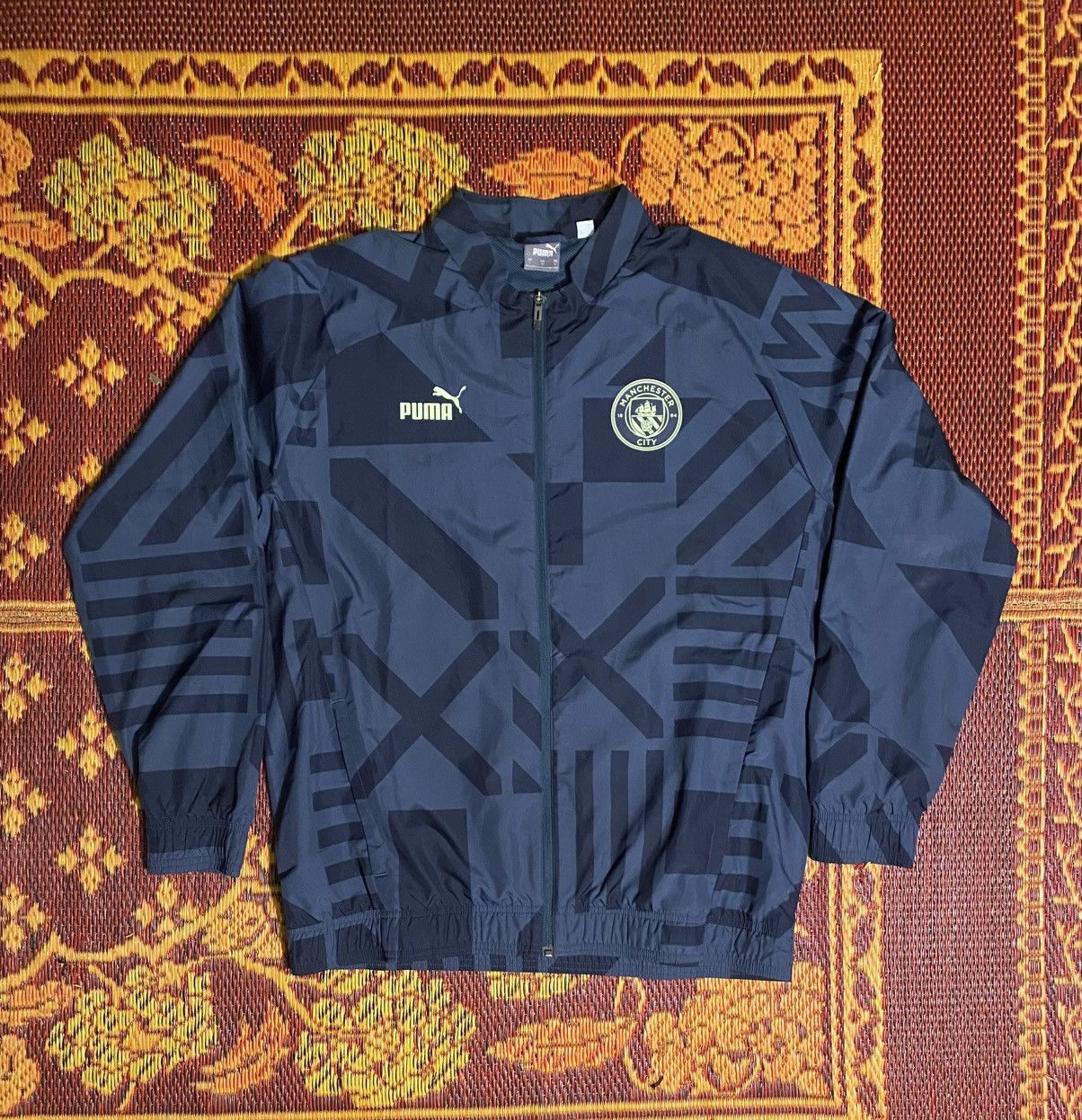 Puma Puma Manchester City Eindbreaker Size US L / EU 52-54 / 3 - 2 Thumbnail