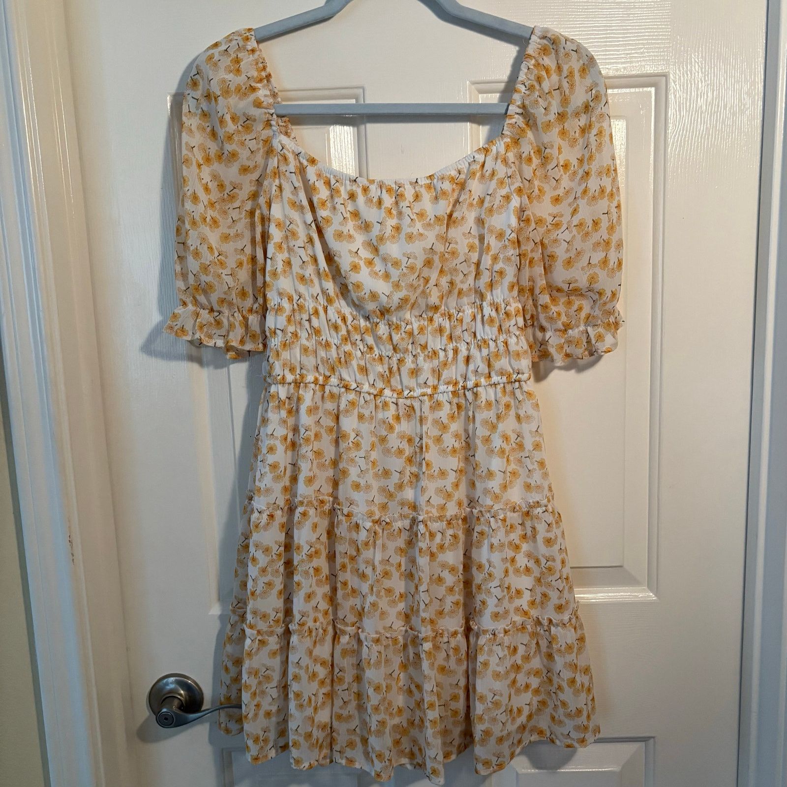 Other Altar’d State Women’s Small Floral Tiered Puff Sleeve Dress Size S / US 4 / IT 40 - 4 Thumbnail